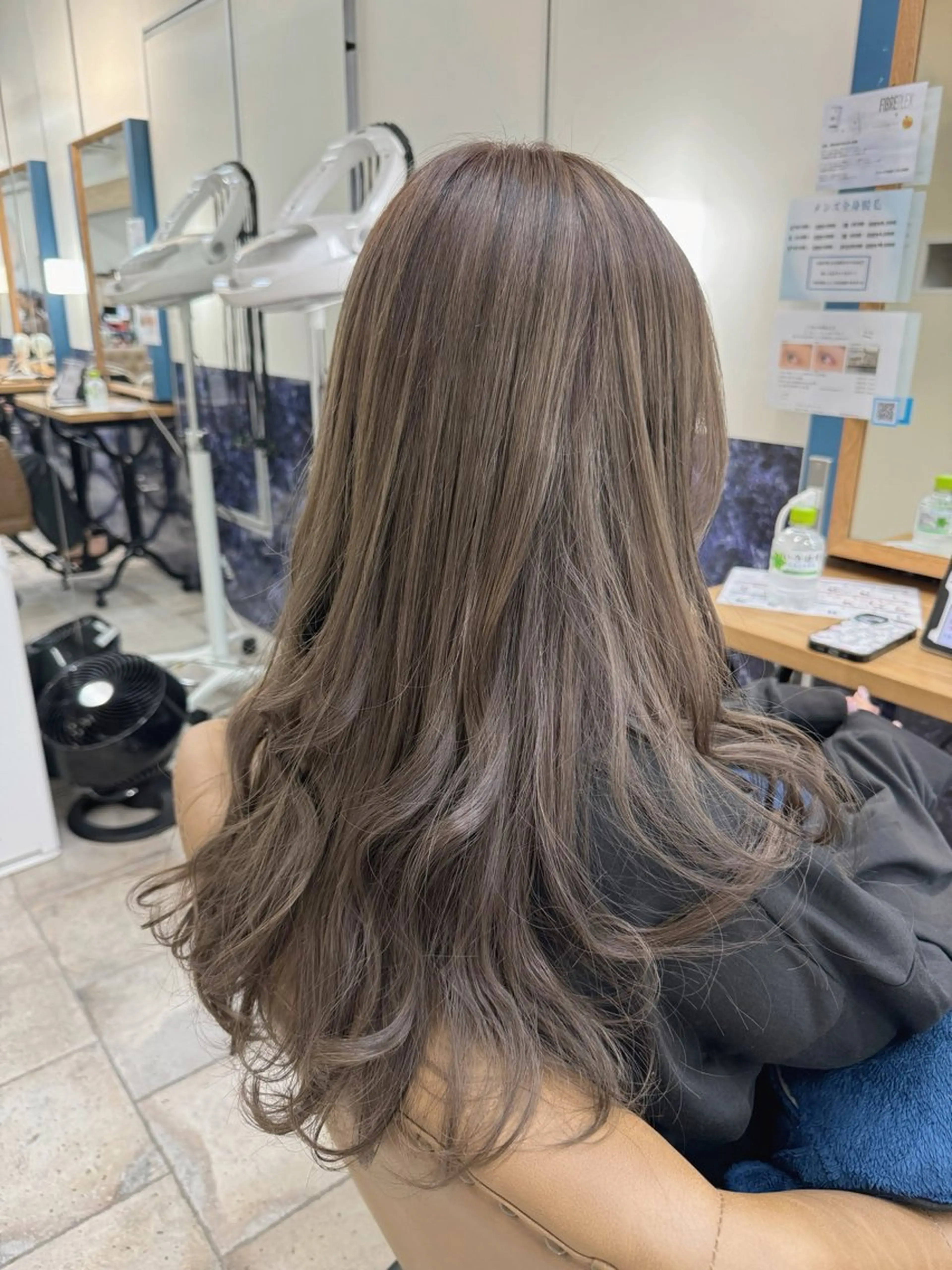 ロング カラー ベージュカラー 🍒新家 さくら🍒のヘアスタイル