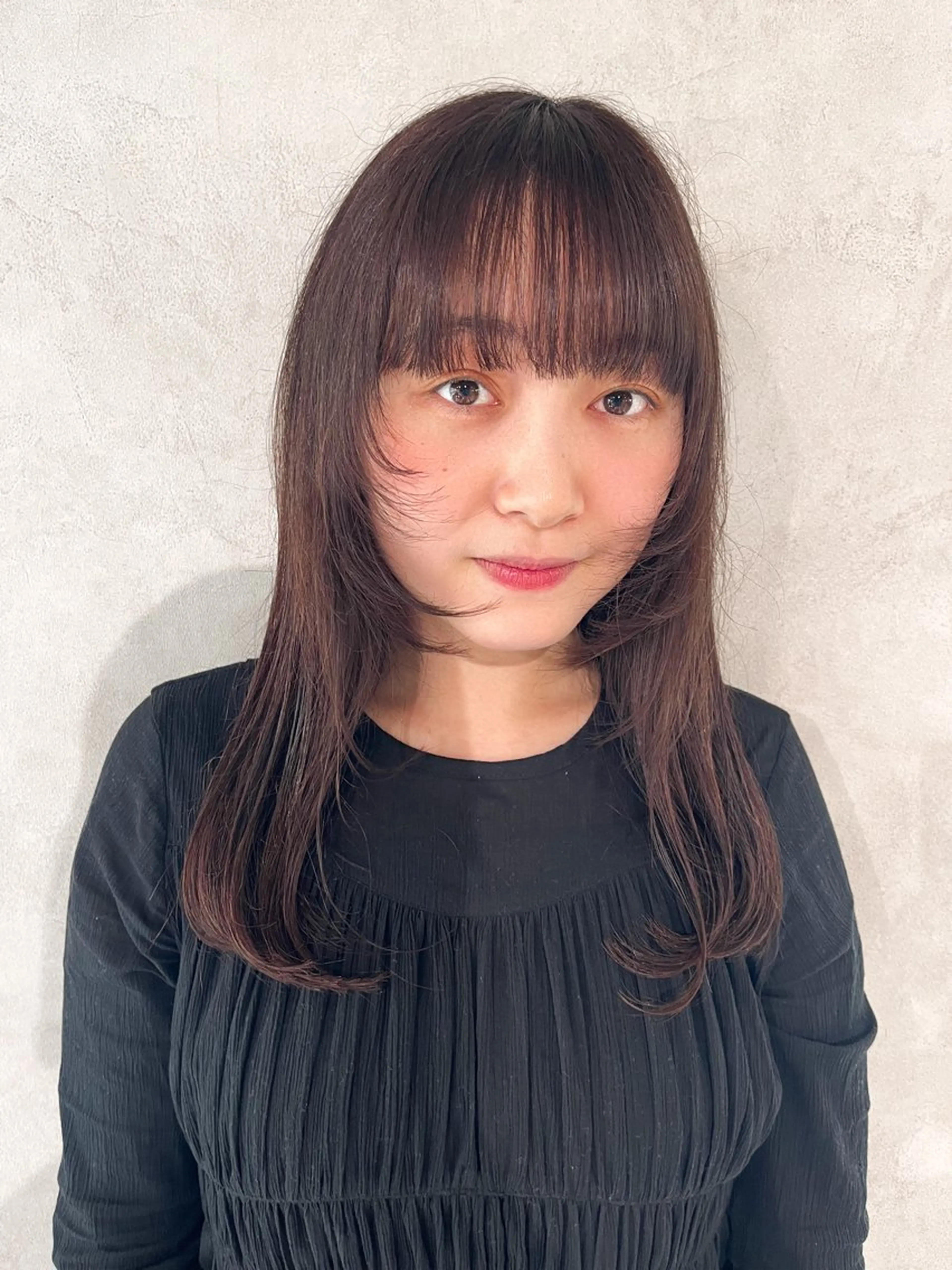 セミロング 似合わせカット メンズセンターパート /フェザーパーマのヘアスタイル