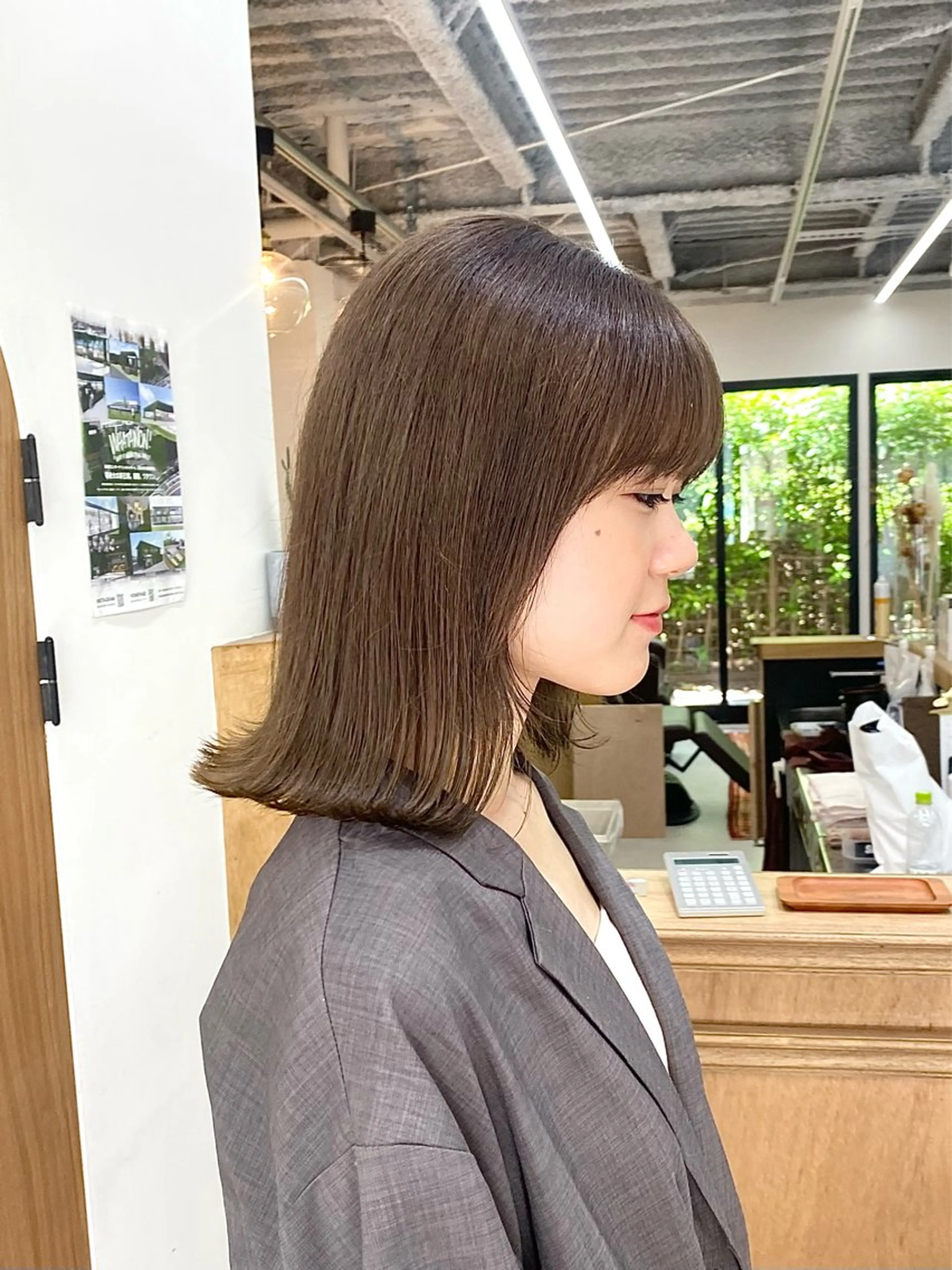 ミディアム カラー ヘアアレンジ ベージュカラー オリーブベージュ ボブ ハル🌸柔色/ ブリーチなし/艶髪のヘアスタイル