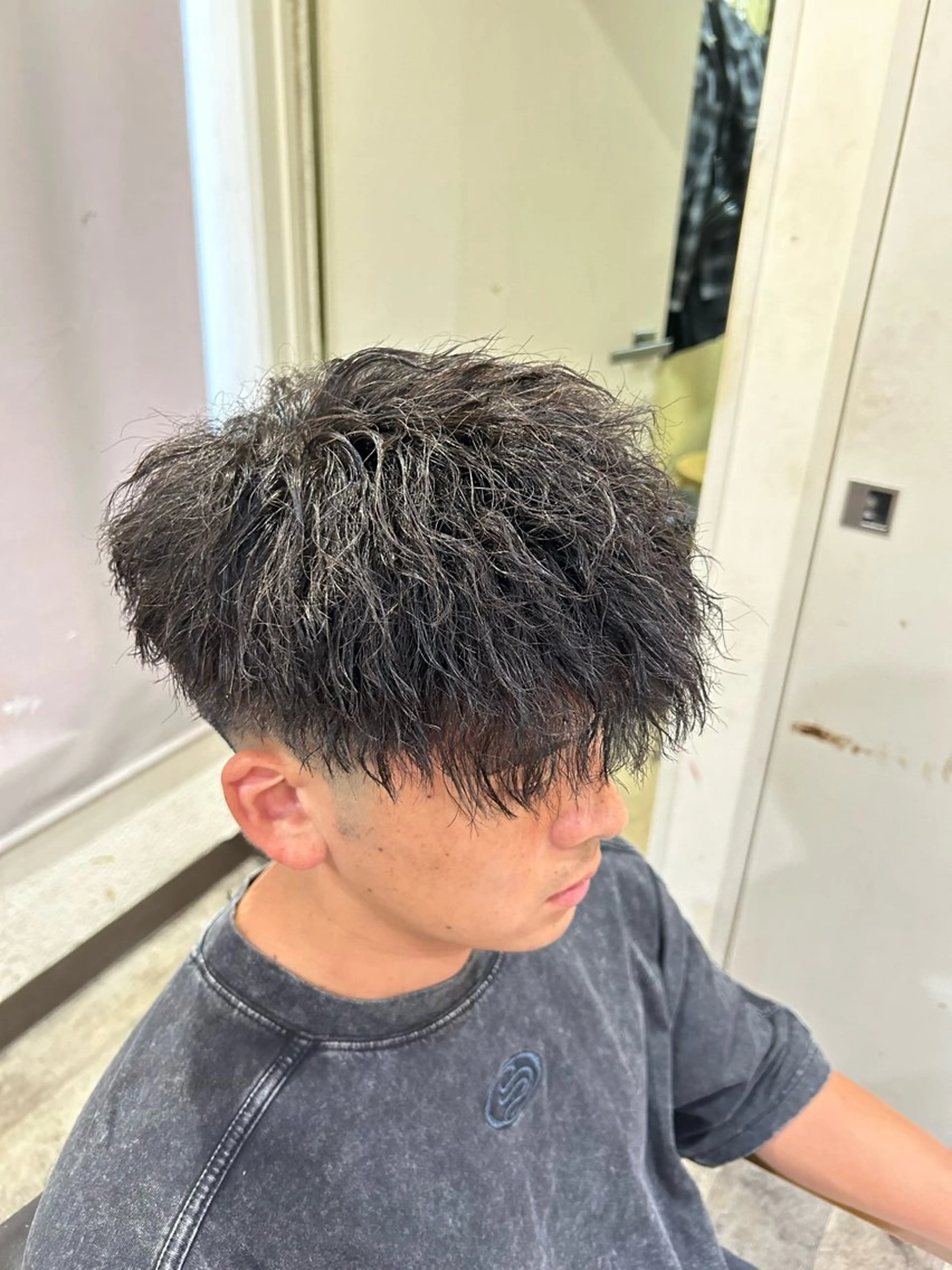 ✂️メンズカット＋パーマ💈清潔感×オシャレ感を演出✨ツイスト、ツイスパ、波巻きなどの写真