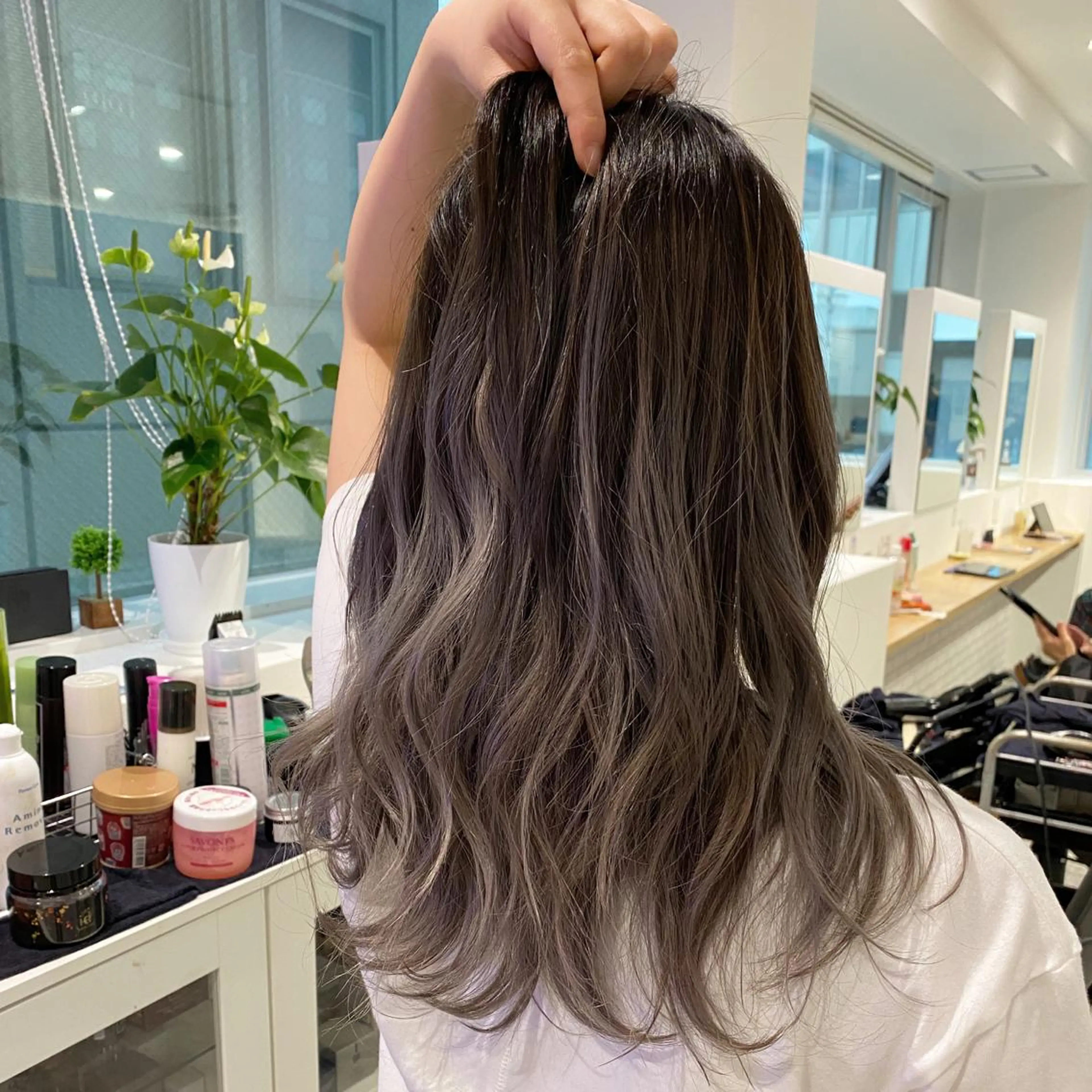 ミディアム カラー カット ヘアカラー JILBLAN京都 ショート/ハイライトのヘアスタイル