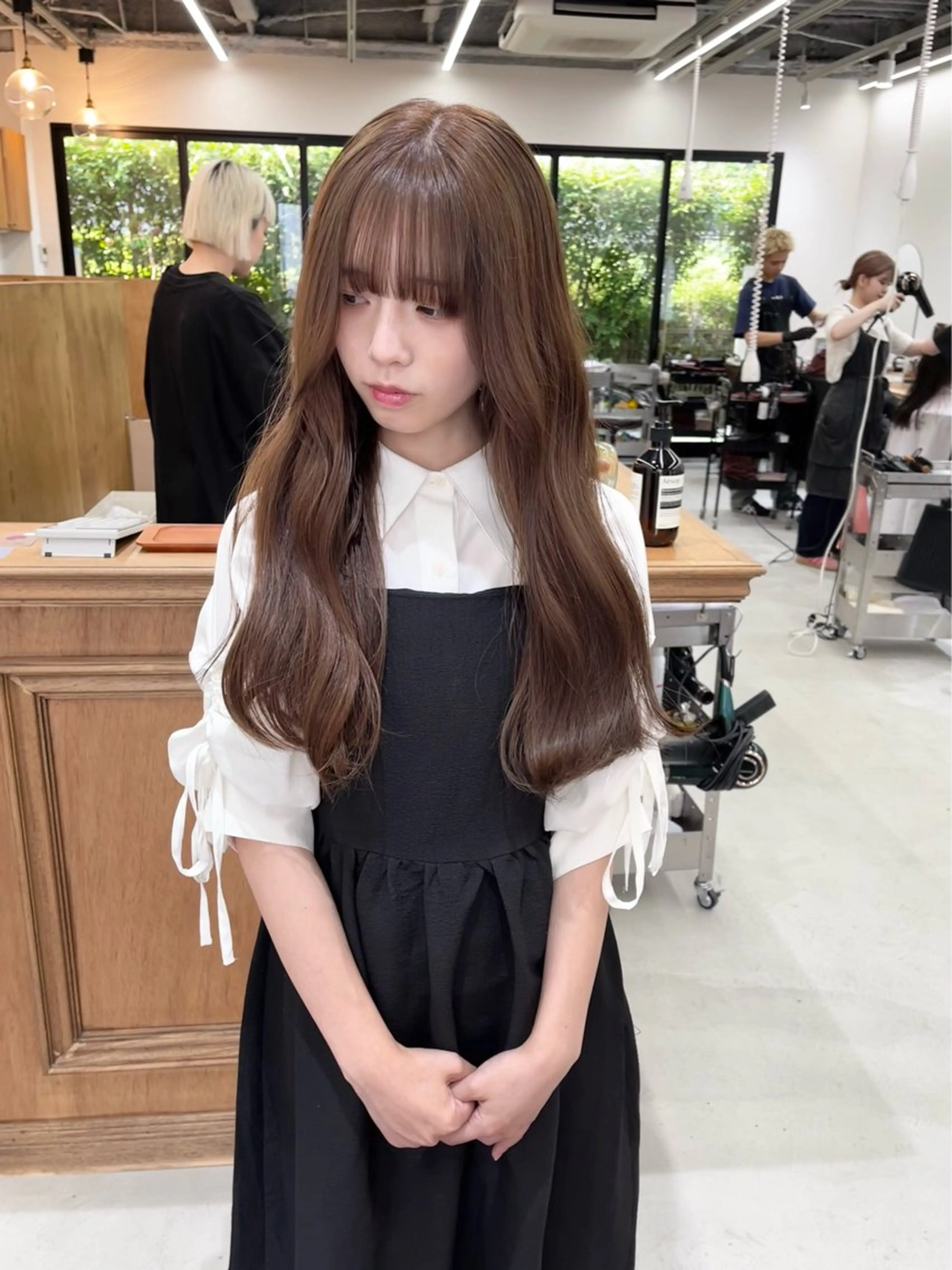 ロング カラー ヘアアレンジ ベージュカラー ブリーチ ブラウンカラー ダブルカラー ラベンダーカラー カット ヘアカラー トリートメント ena/ブリーチなし 暖色・ベージュ🎀のヘアスタイル