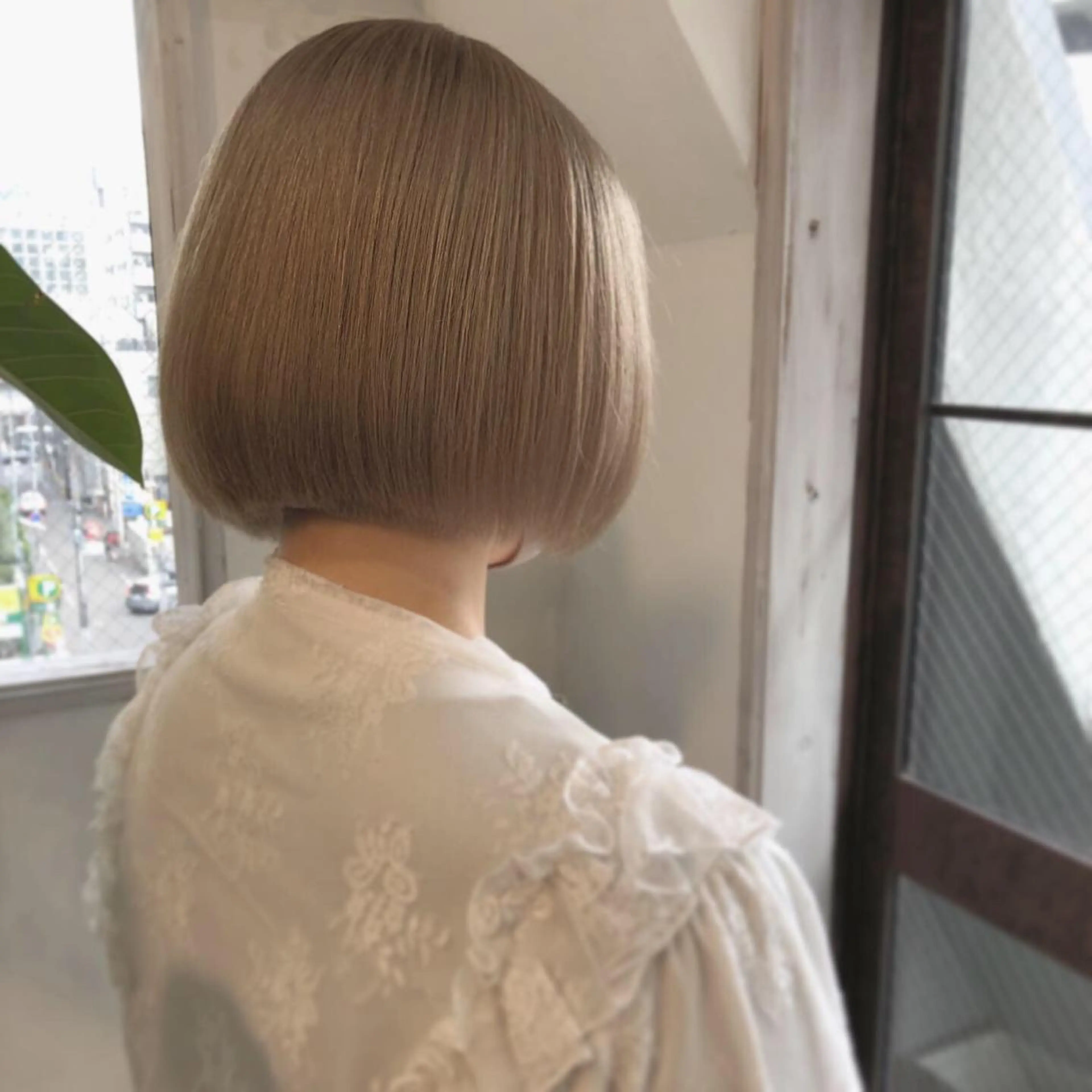 ミディアム カット ヘアカラー Gardenhair 小笠原篤矢ショートのヘアスタイル