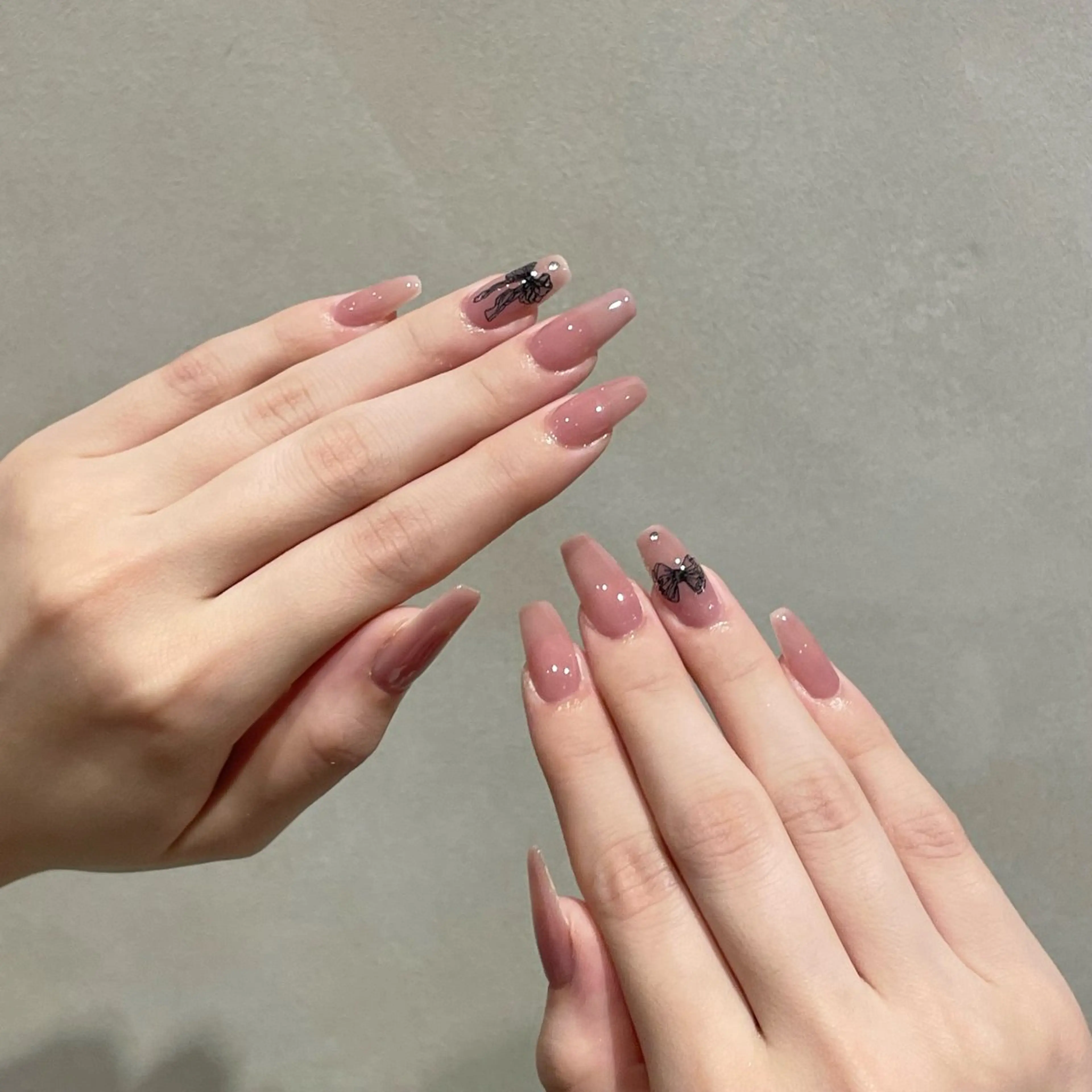 シンプルネイル🎹🩵ྀིの写真