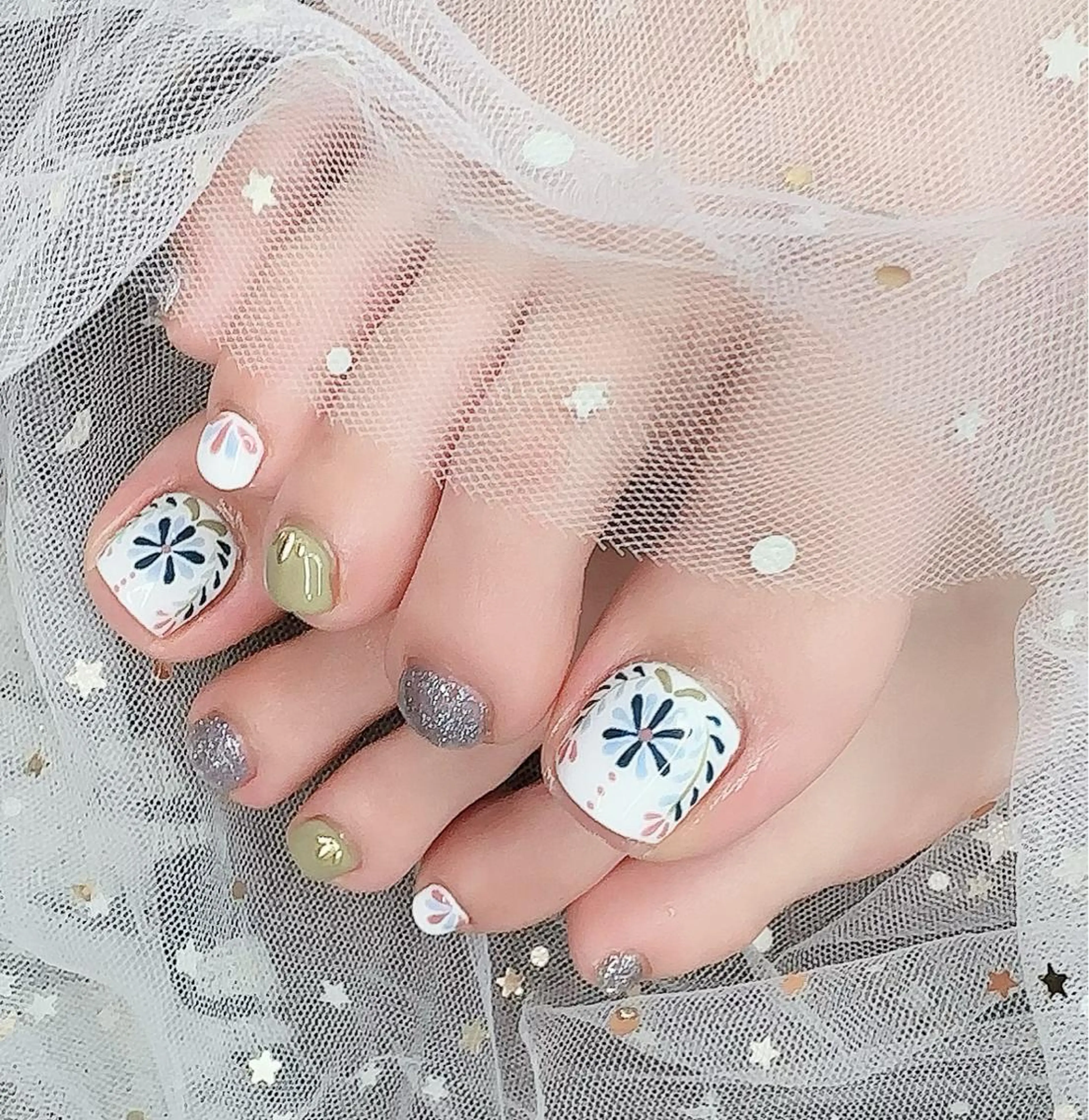 ネイル フットネイル R nailsalon所属・R salonのネイルデザイン