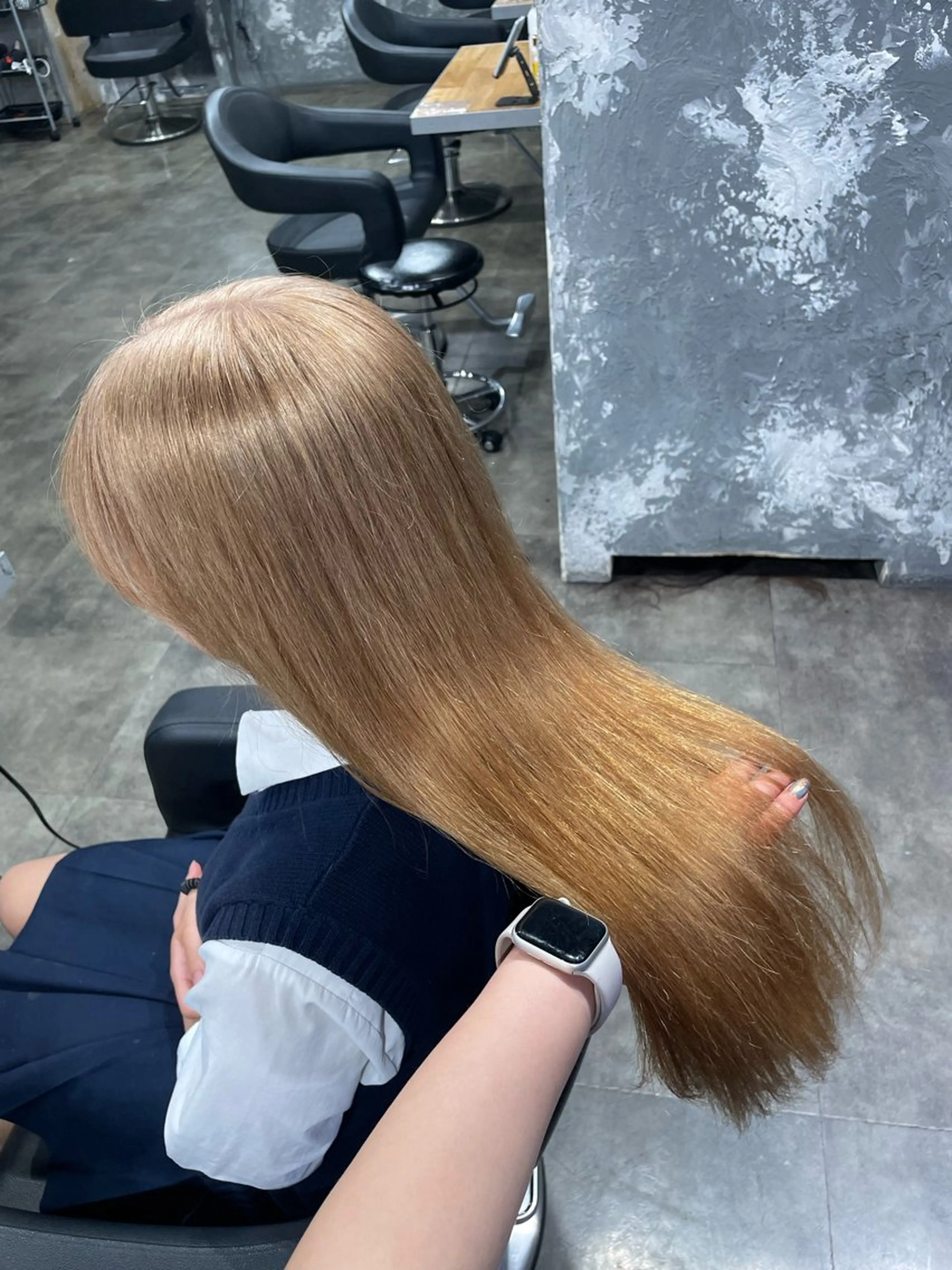 ロング カラー ヘアカラー ハイトーンブロンド 横浜💞ミオのヘアスタイル