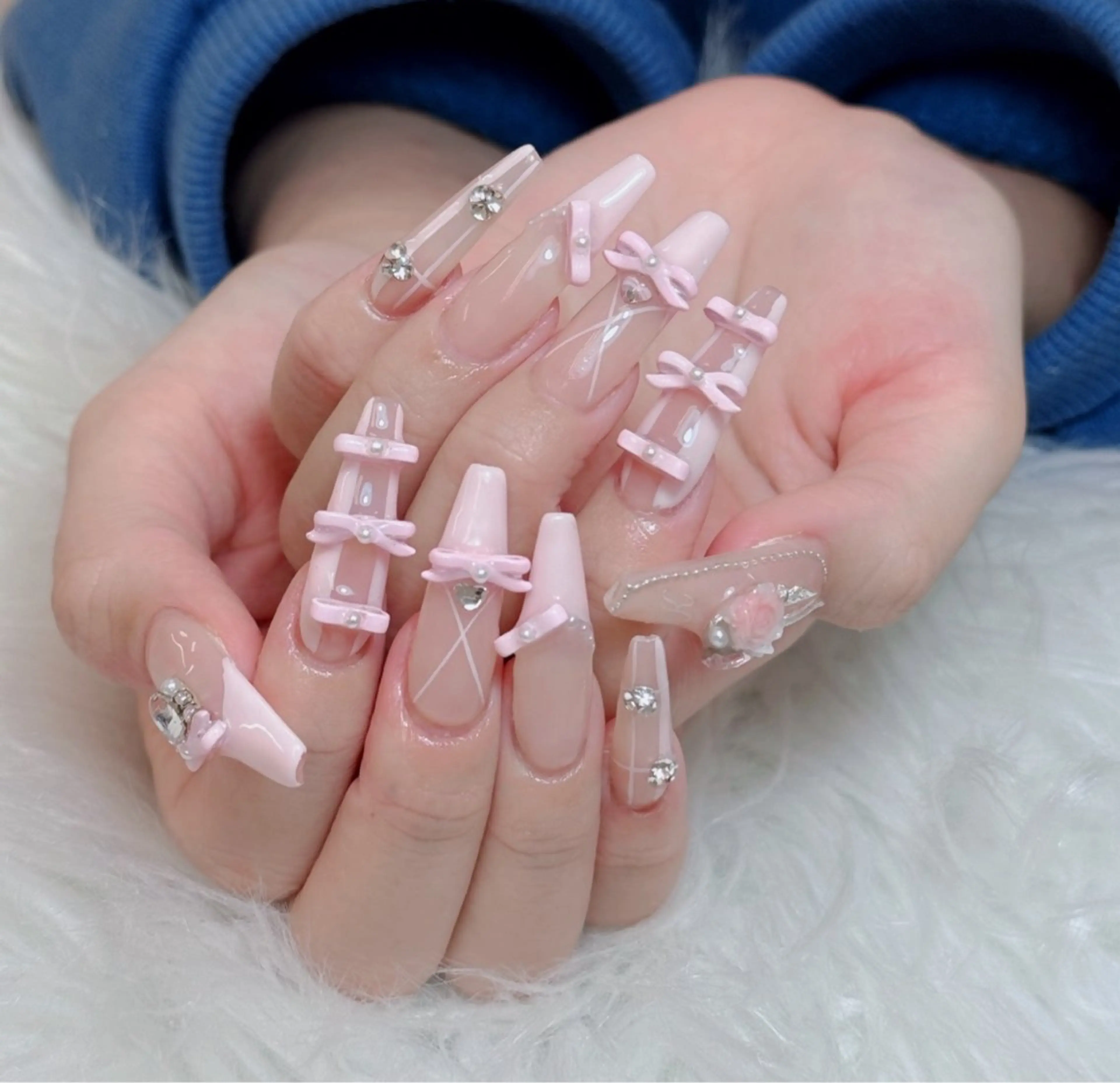 ネイル ジェルネイル 韓国ネイル マグネットネイル ネイルチップ 冬ネイル Lenie Nail Salon所属・Lenie Nailのネイルデザイン