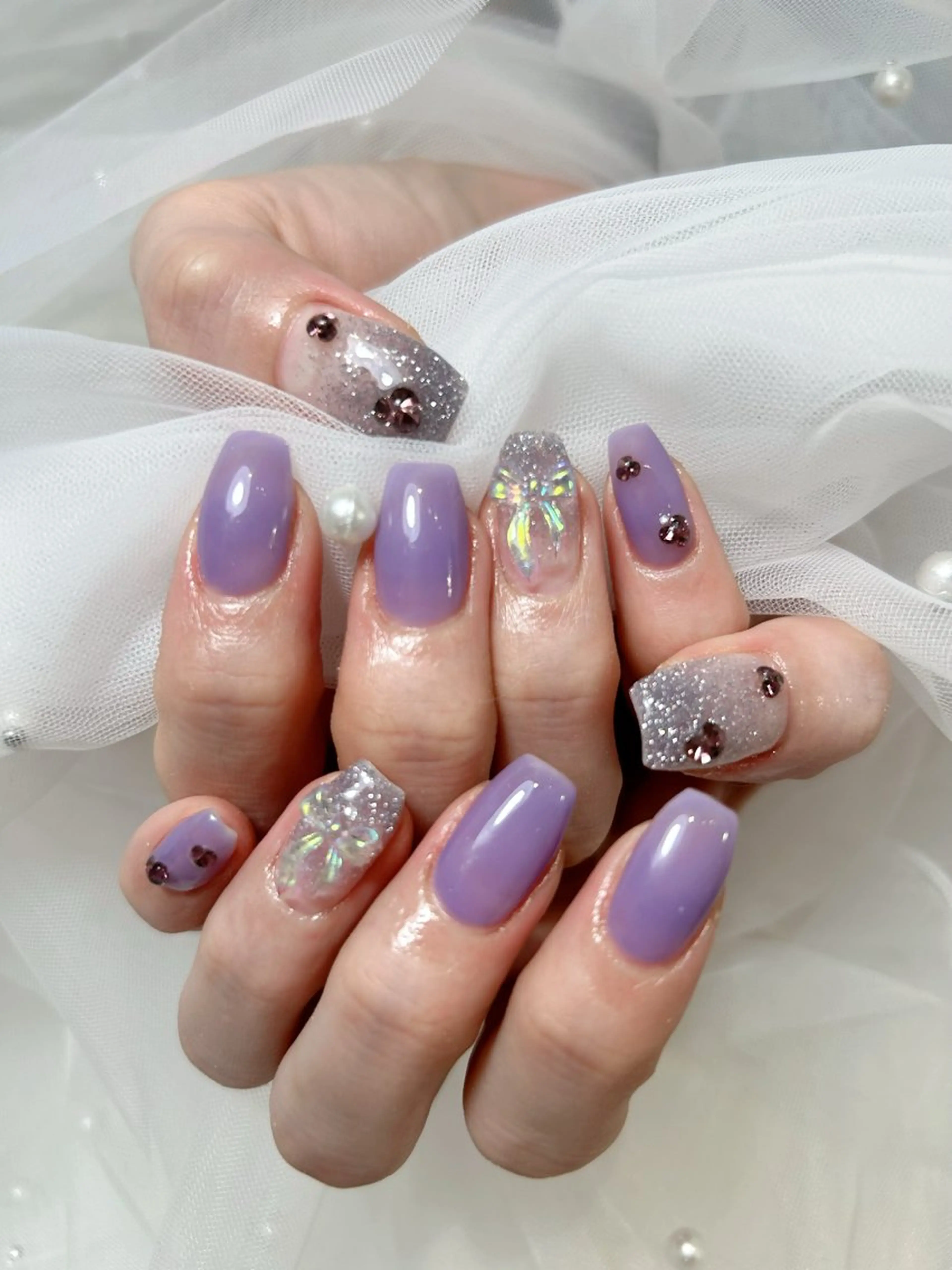 ネイル アートネイル 桜ネイル フレンチネイル ガラスフレンチ グラデーション ハンドネイル ハンドケア ミナ🌈 Laule'aのネイルデザイン