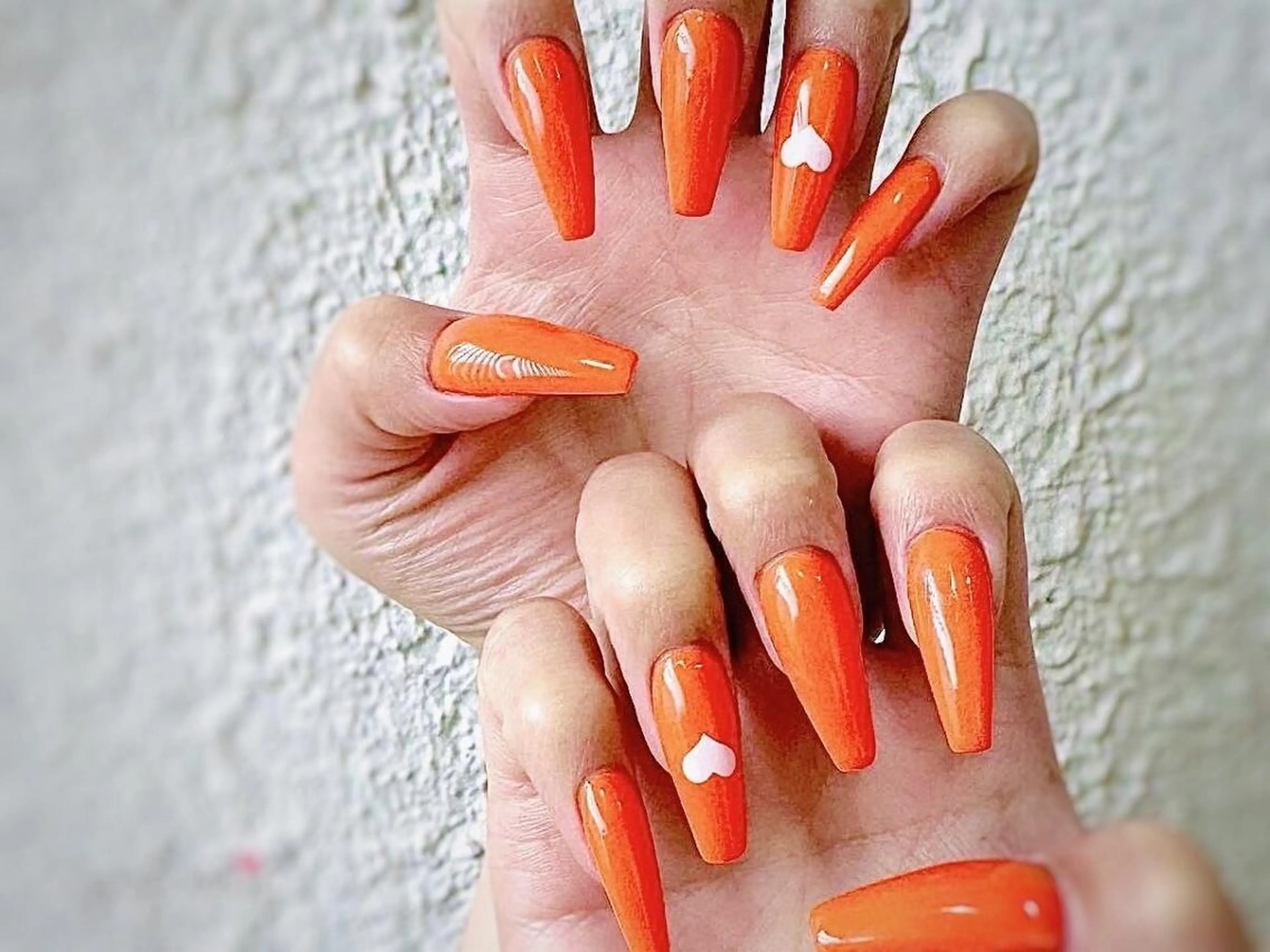 ネイル Salute本店 🦋仲原里佳のネイルデザイン