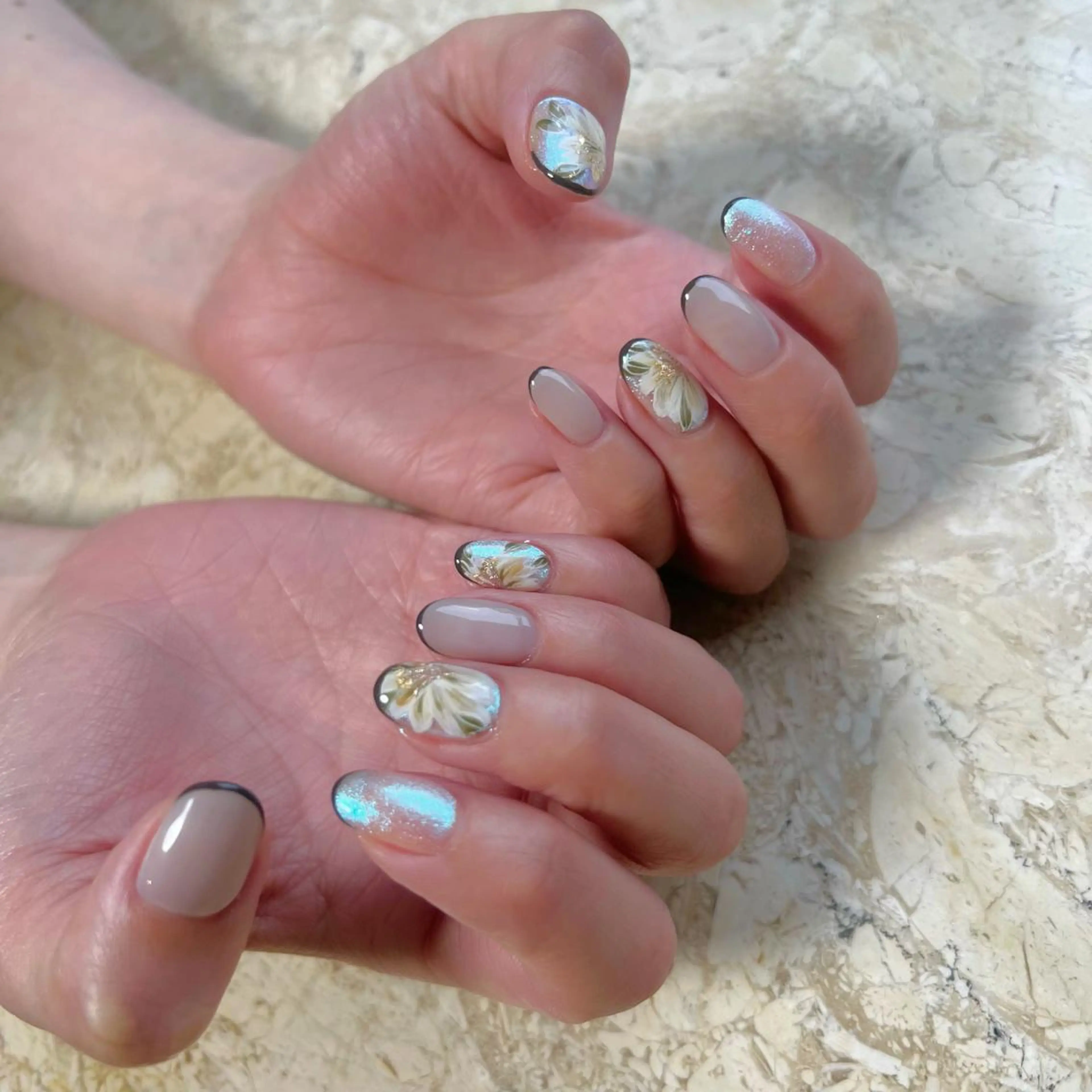 ネイル アートネイル フラワーネイル フレンチネイル ジェルネイル 韓国ネイル ハンドネイル フットネイル nail salon mieux(ミュー)のネイルデザイン