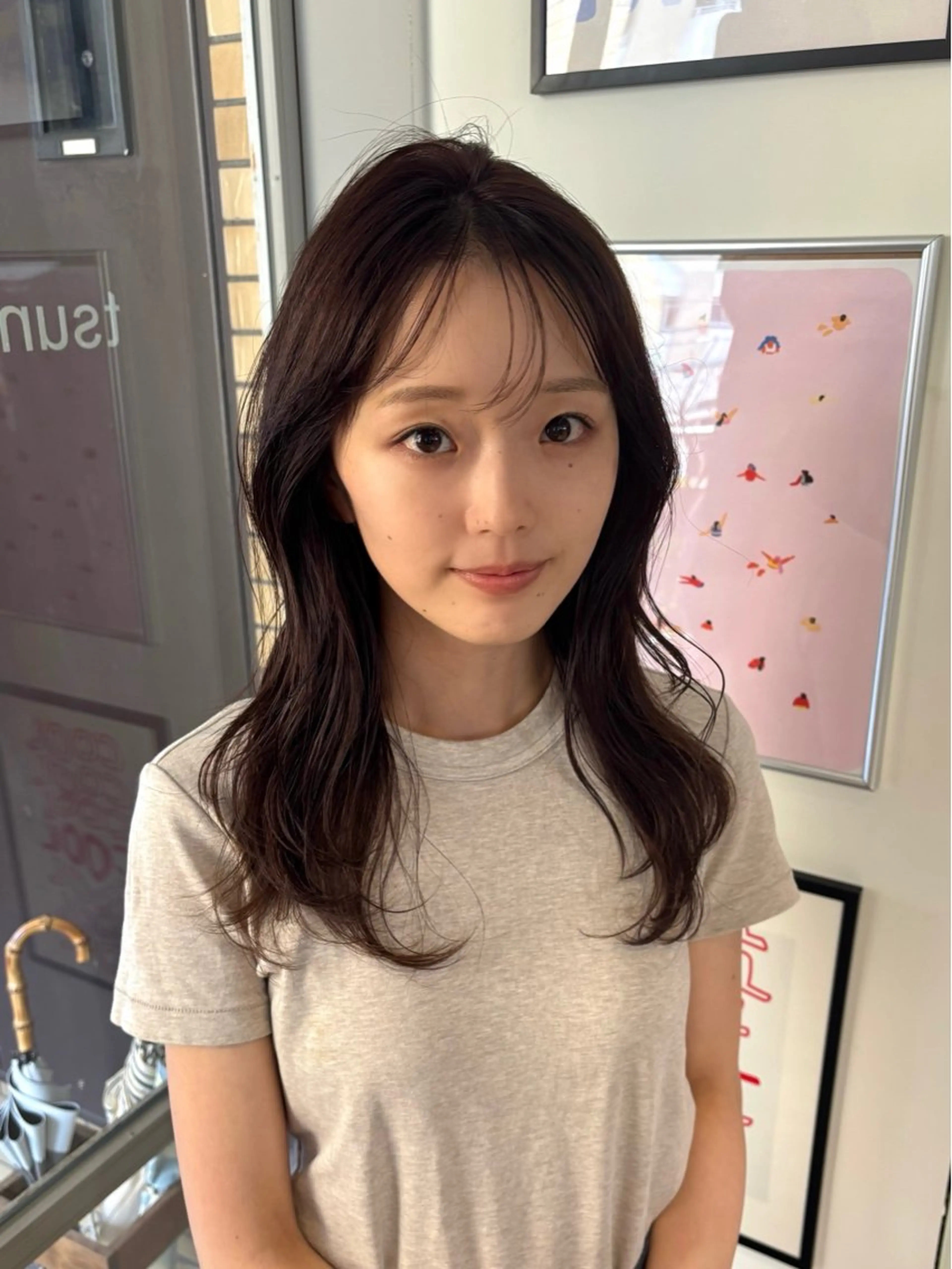 セミロング ラベンダーベージュ yuna / tsunaguのヘアスタイル