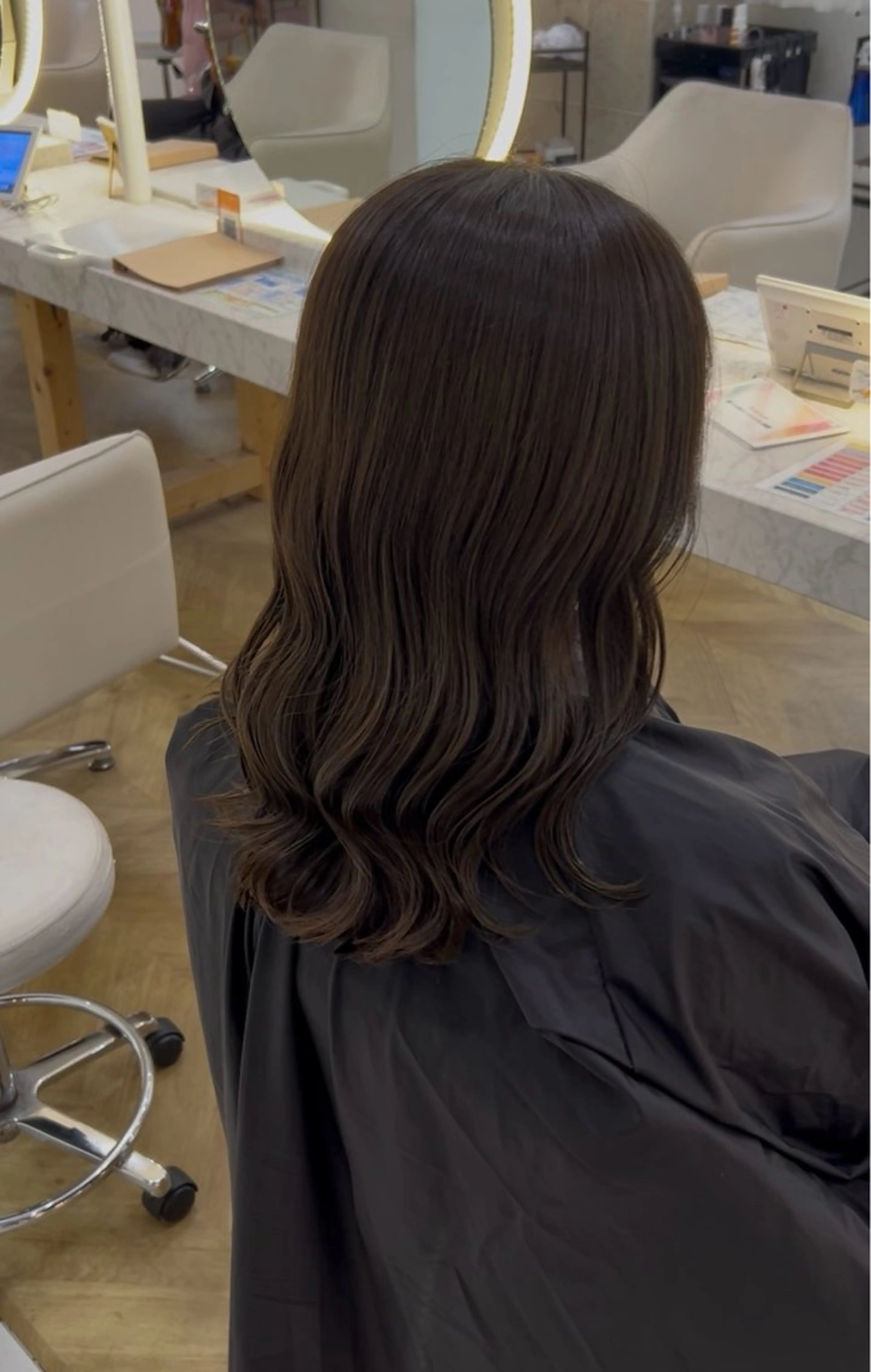 ミディアム ヘアカラー トリートメント 飯嶋 萌のヘアスタイル