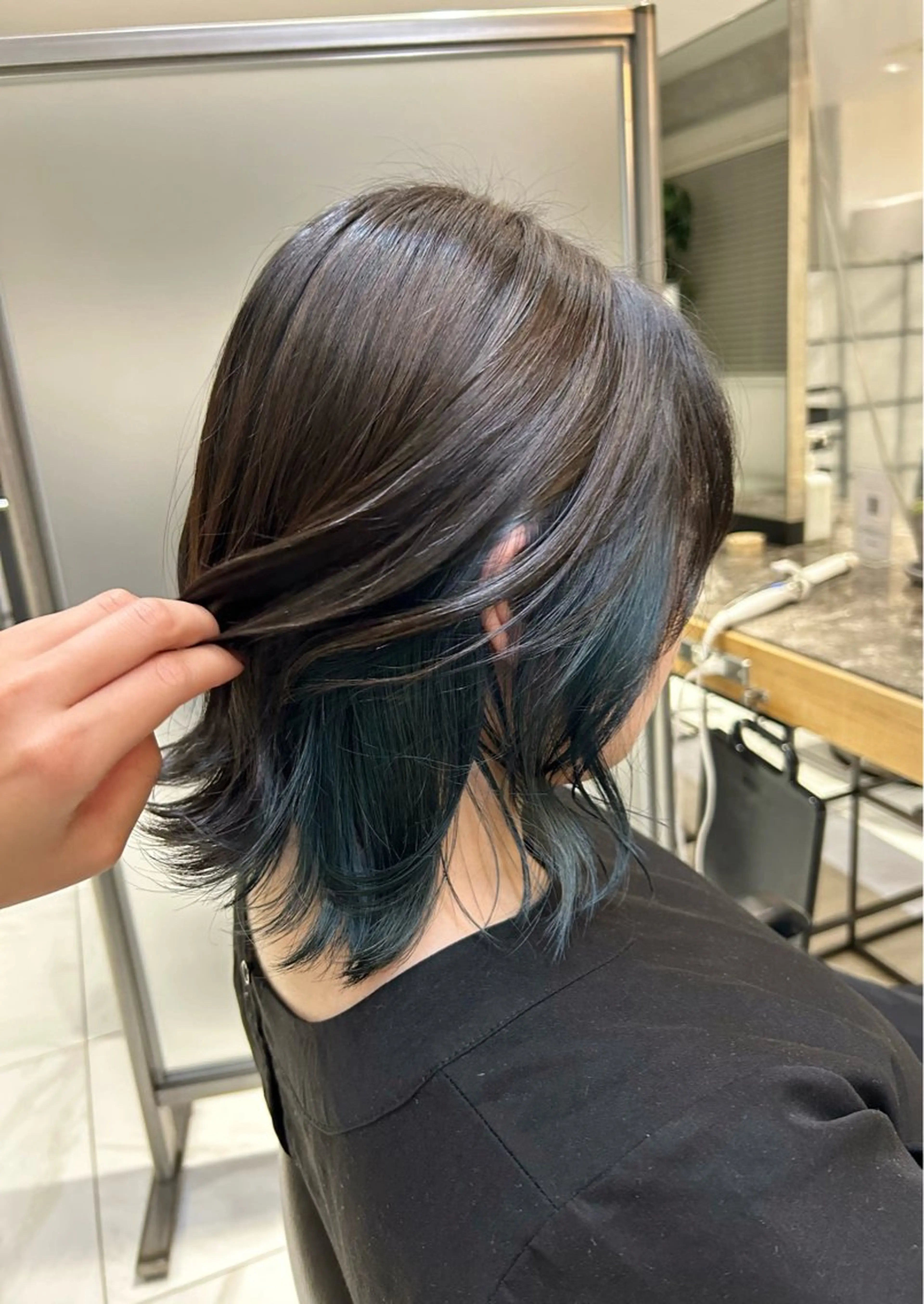 ミディアム カラー インナーカラー カット ヘアカラー トリートメント 艶カラー/レイヤー 🦋AKARI🦋のヘアスタイル