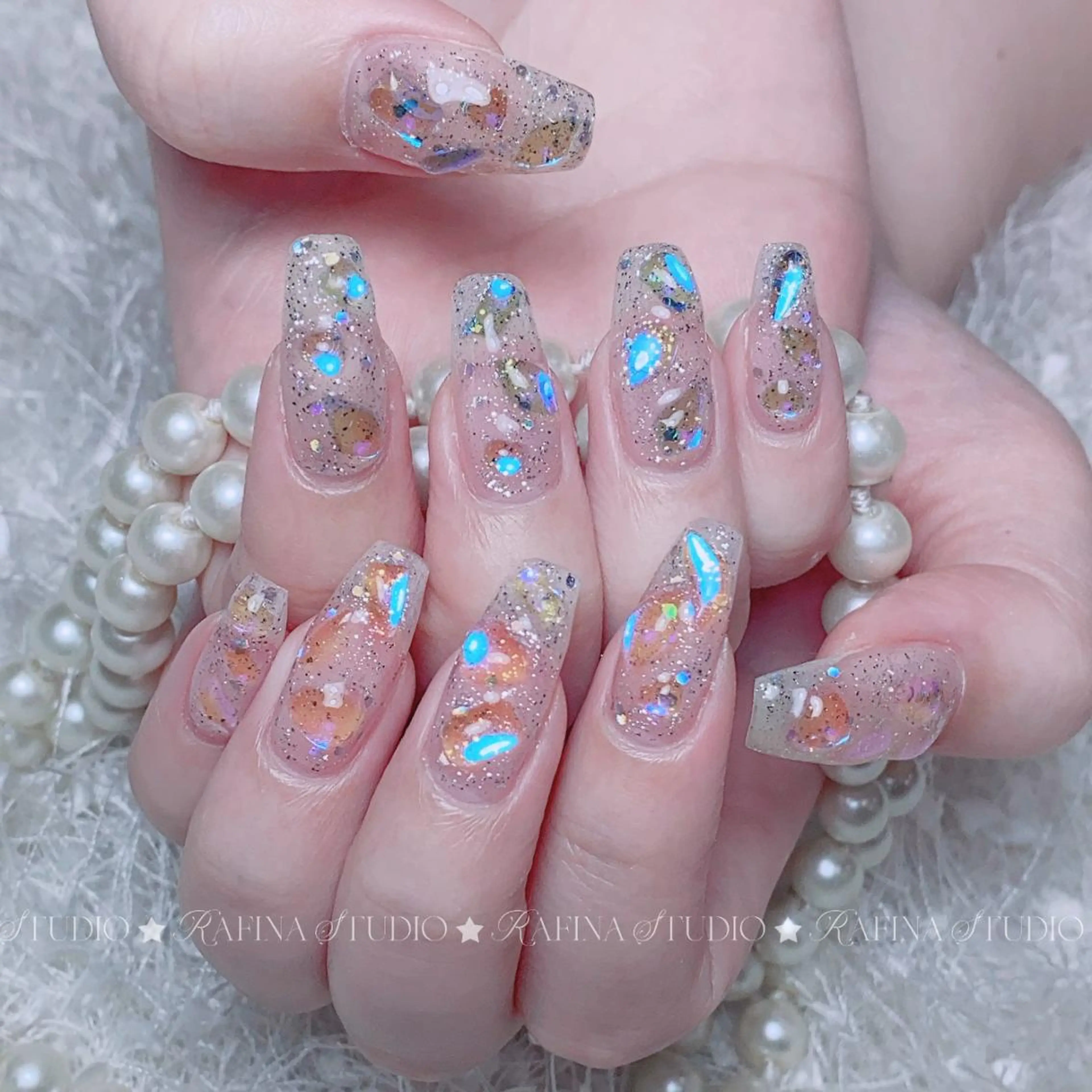 ネイル 玲央 YOYOのネイルデザイン