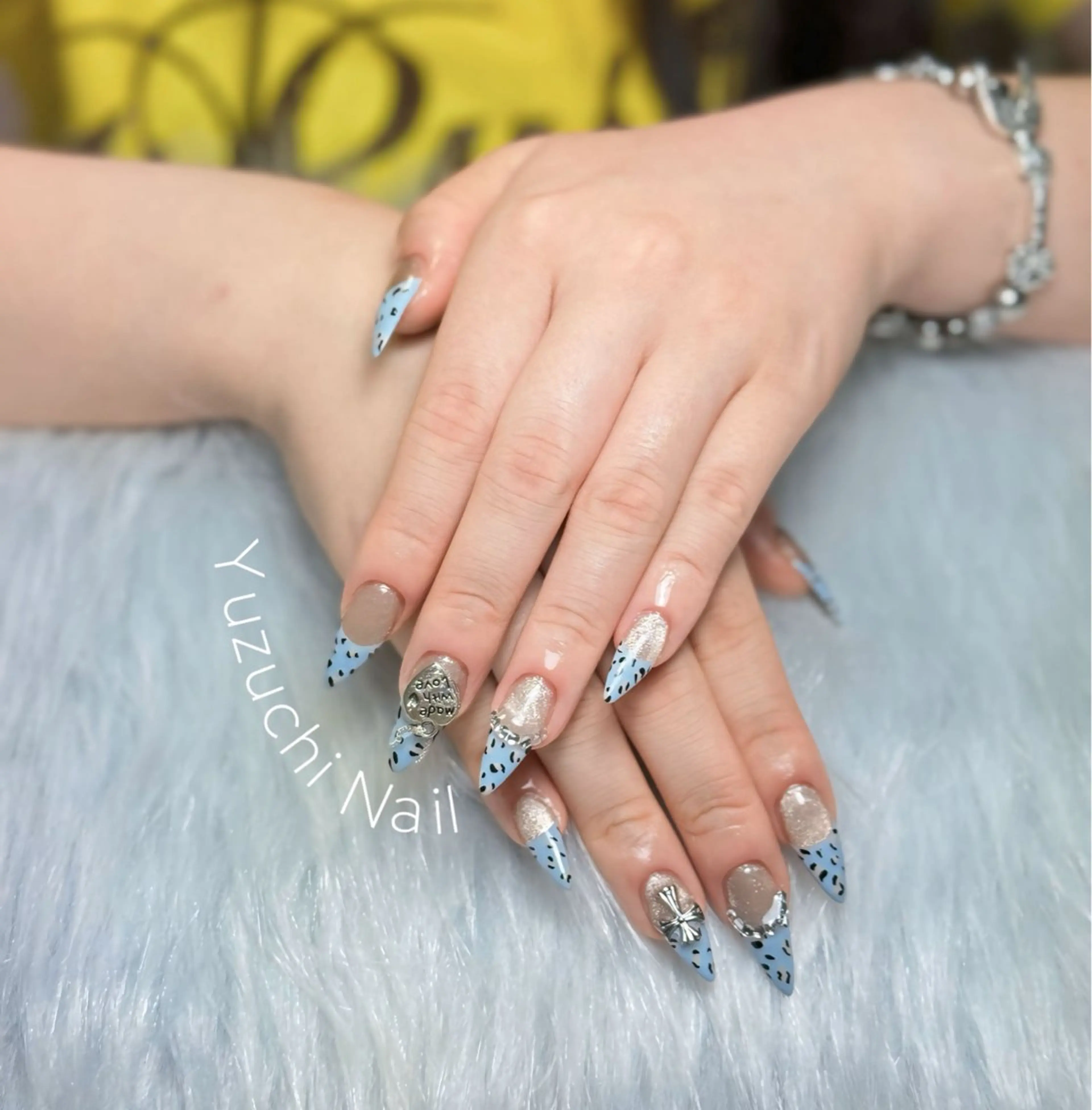ネイル フットネイル 夏ネイル ワンホンネイル ハンドネイル ハンドケア Yuzuchi Nailのネイルデザイン