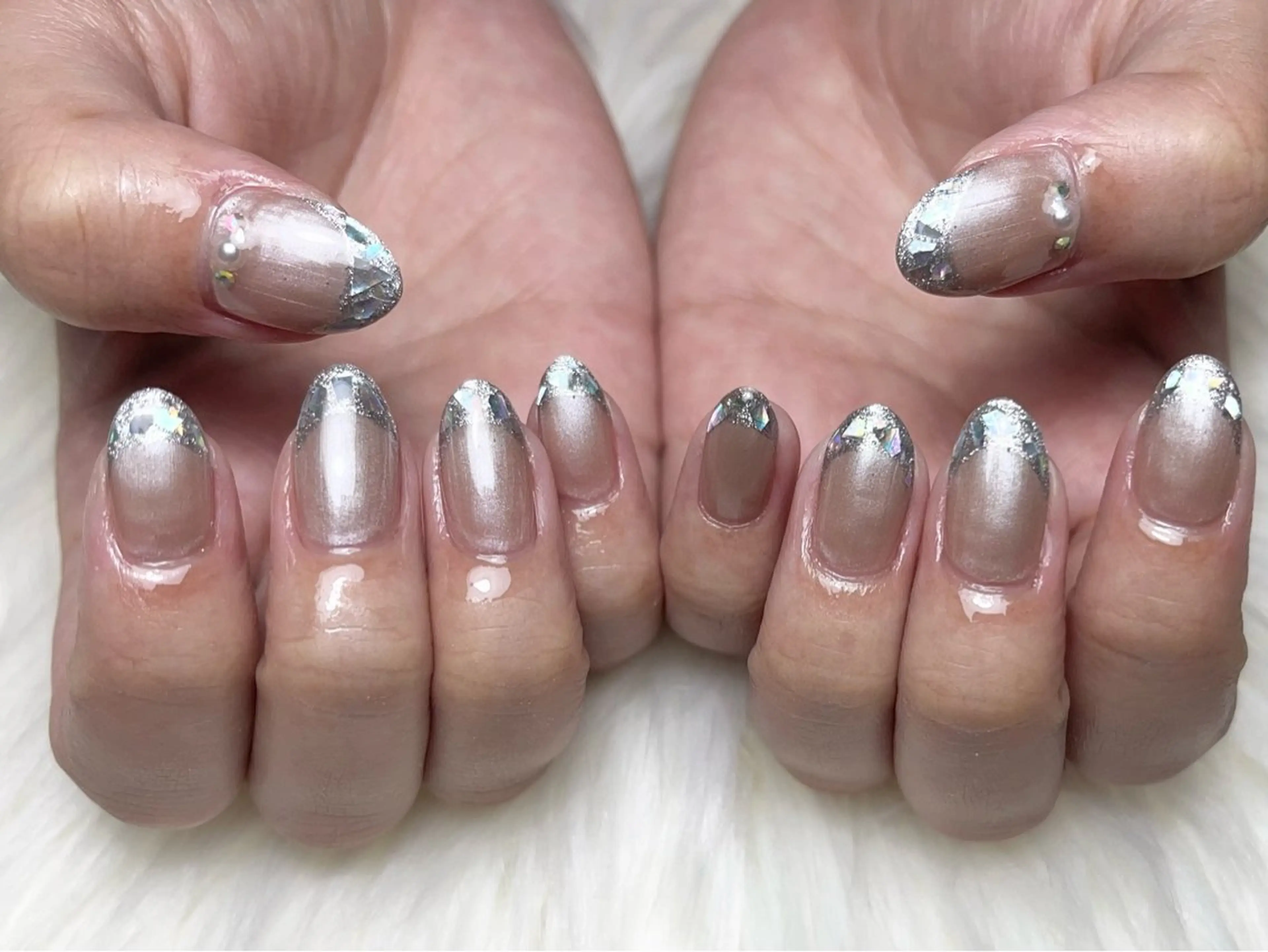 ネイル フレンチネイル ガラスフレンチ Rs nail 新宿西口のネイルデザイン
