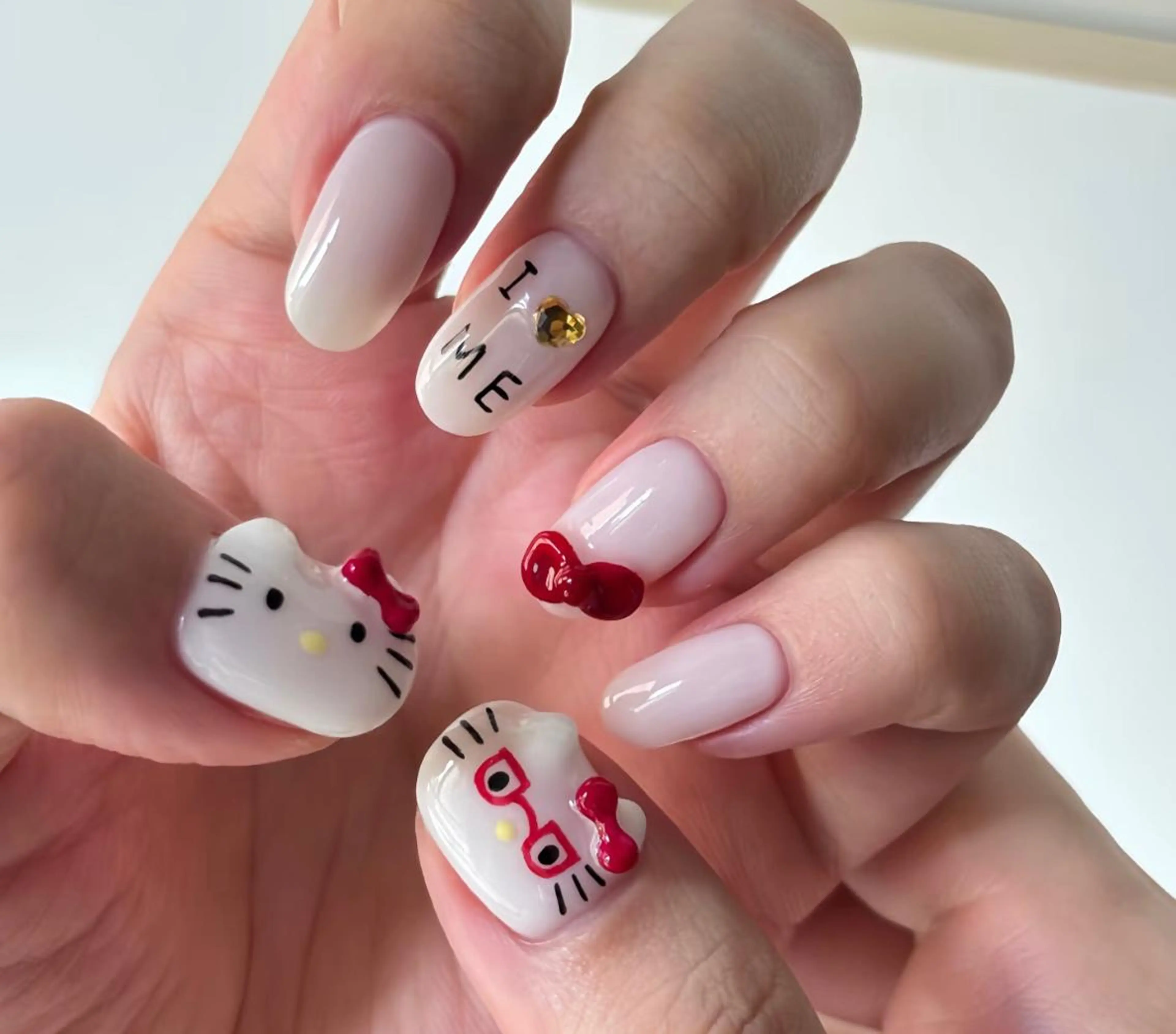 ネイル ハンドネイル 🍑 momo_nailのネイルデザイン