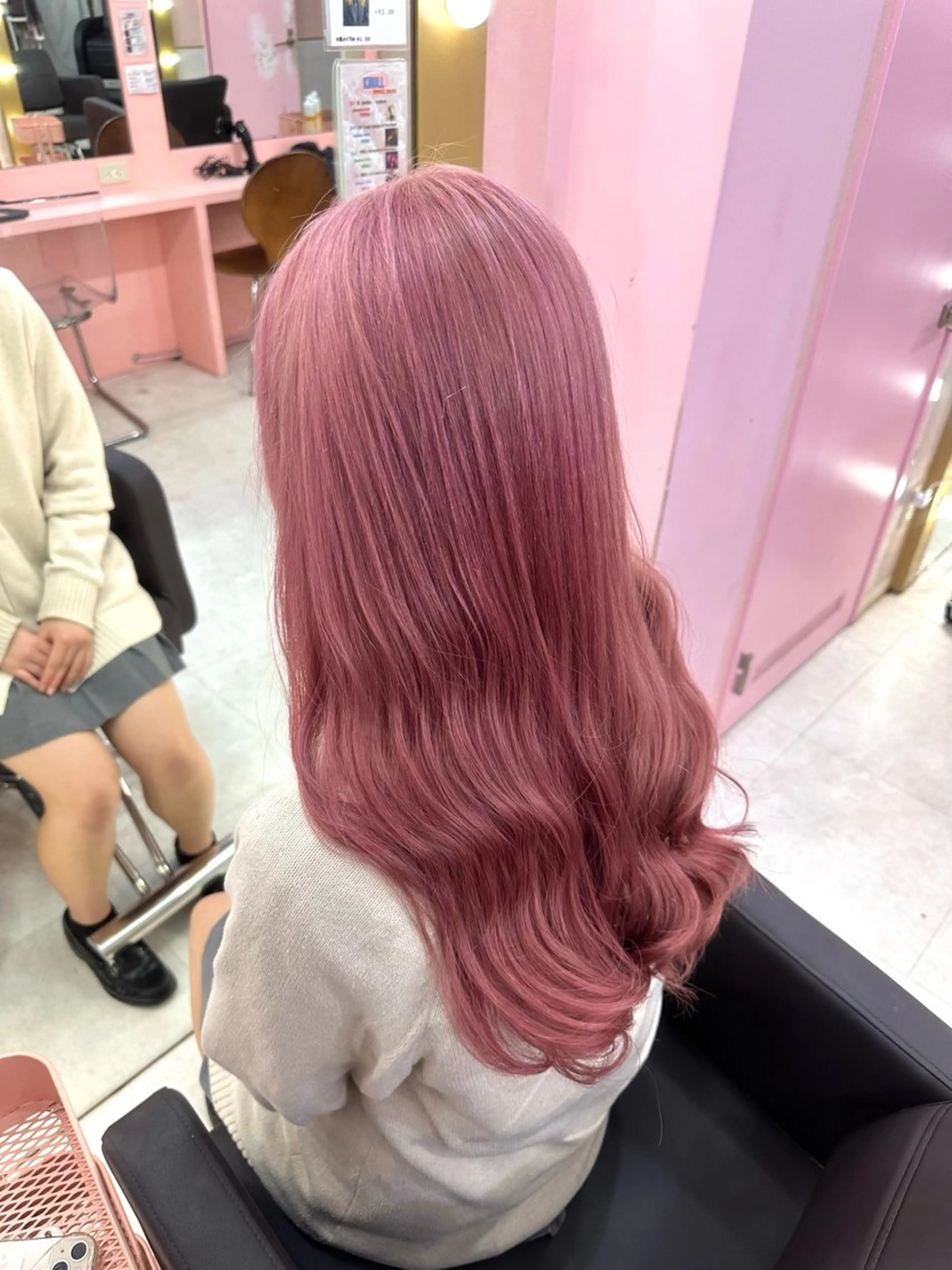 ロング カラー カット ヘアカラー トリートメント ハイトーン支持率 No.1🦋KOKIのヘアスタイル