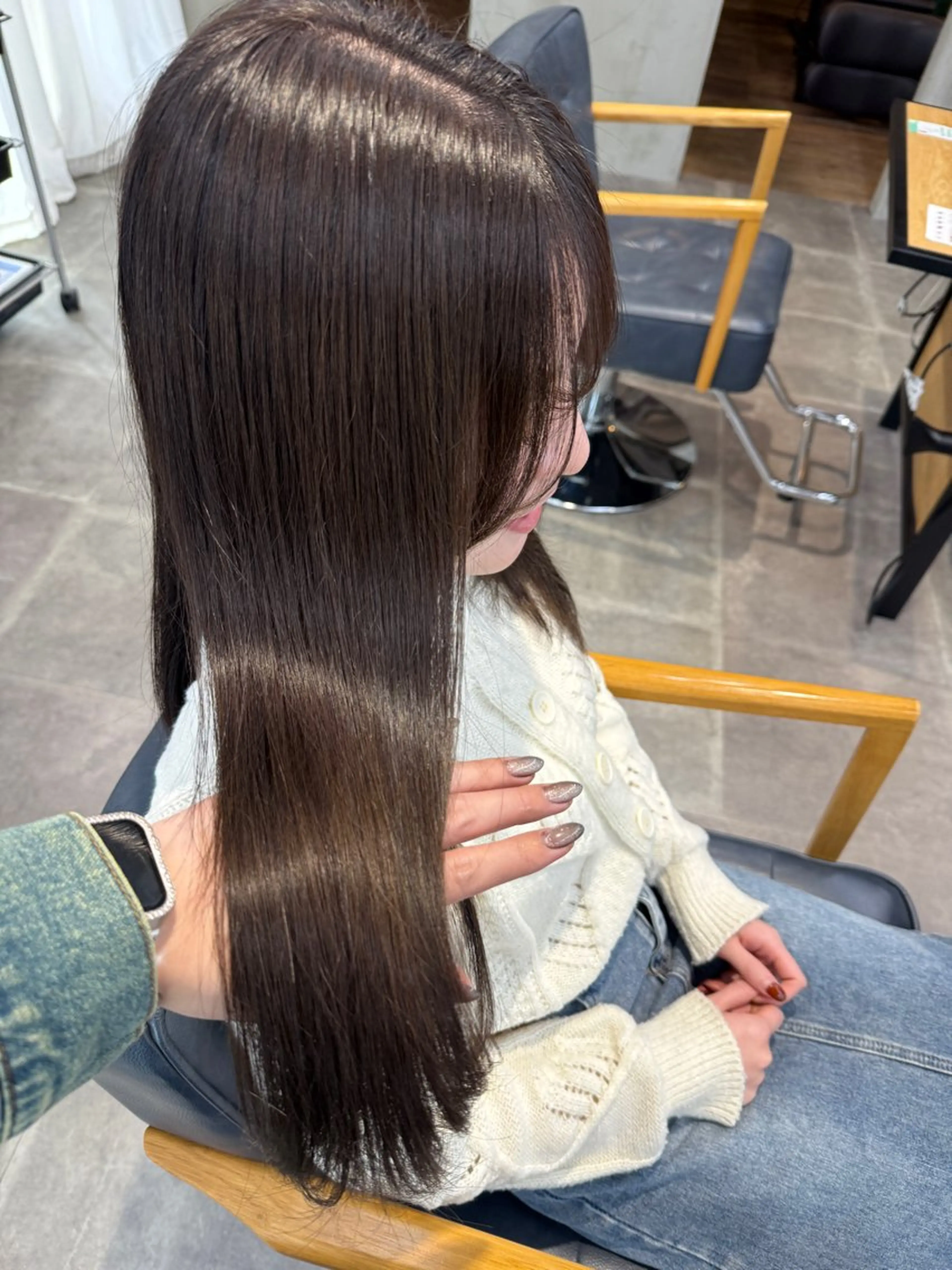 ロング カラー カット ヘアカラー トリートメント newi梅田🫧韓国 ヘア🫧sakiのヘアスタイル