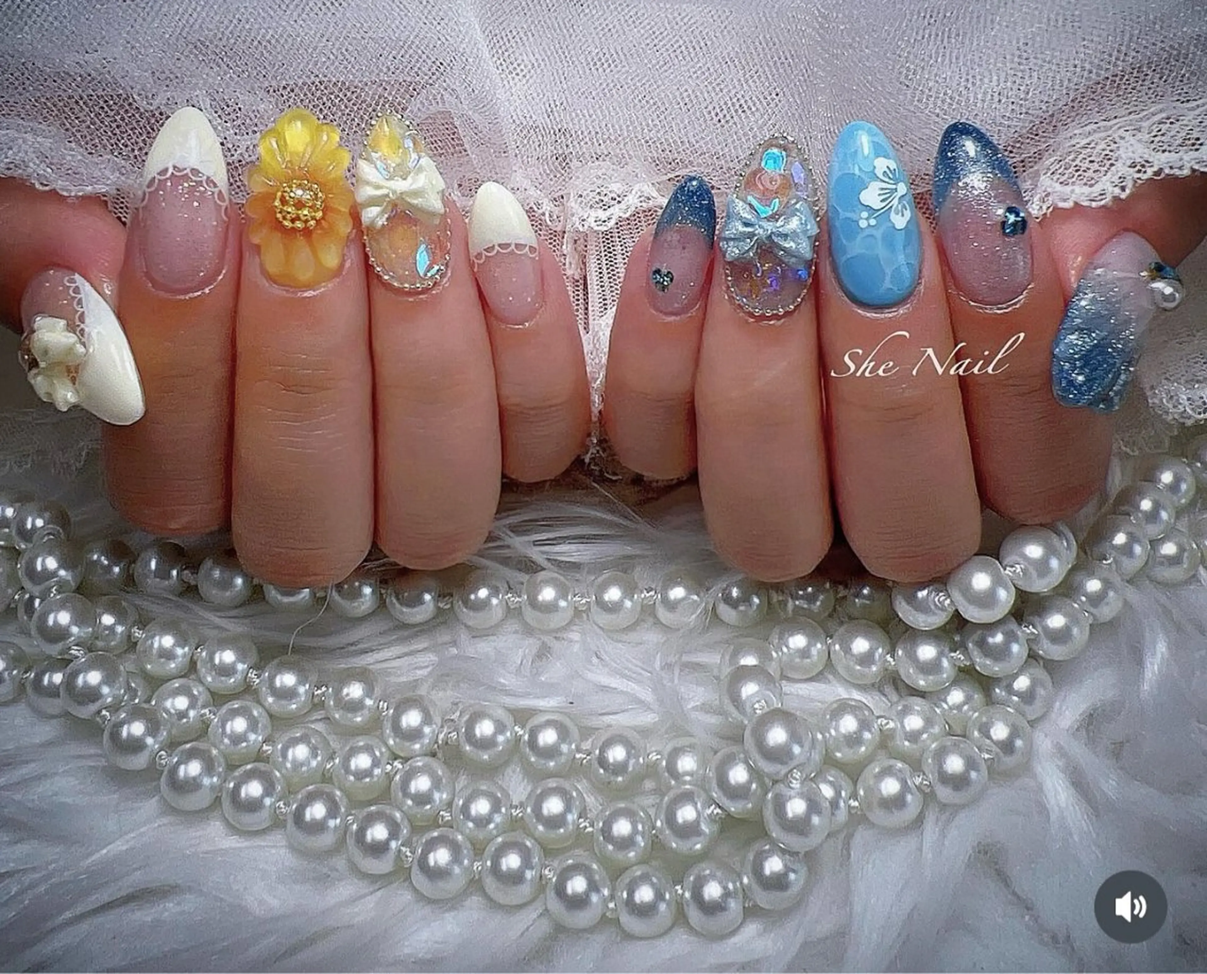 ネイル チークネイル ドット 長さ出し マグネットネイル 持ち込み ハンドネイル She   Nail所属・ISA_ BELLAのネイルデザイン