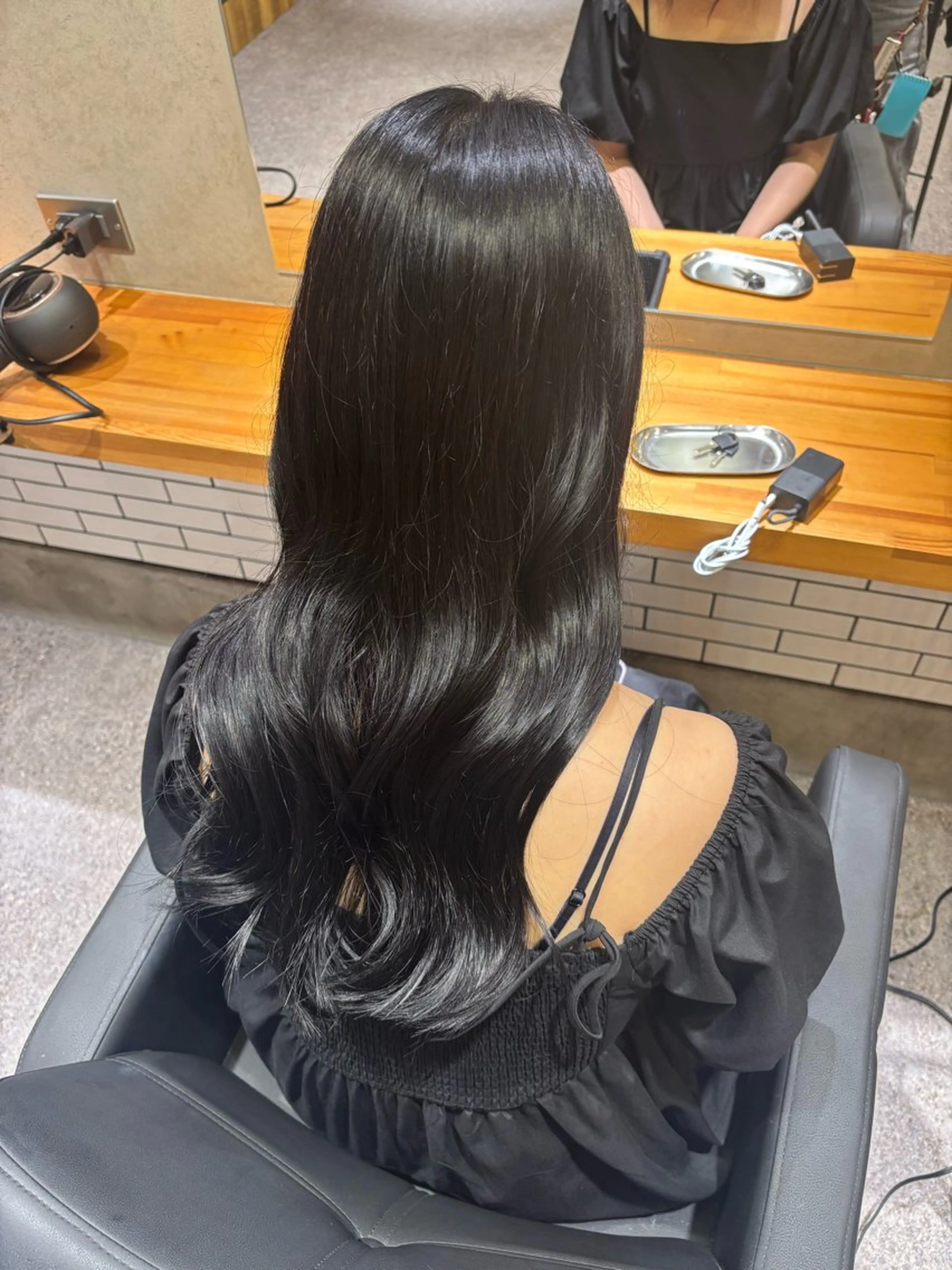 ロング カラー CREAR所属・フジモト カリンのヘアスタイル