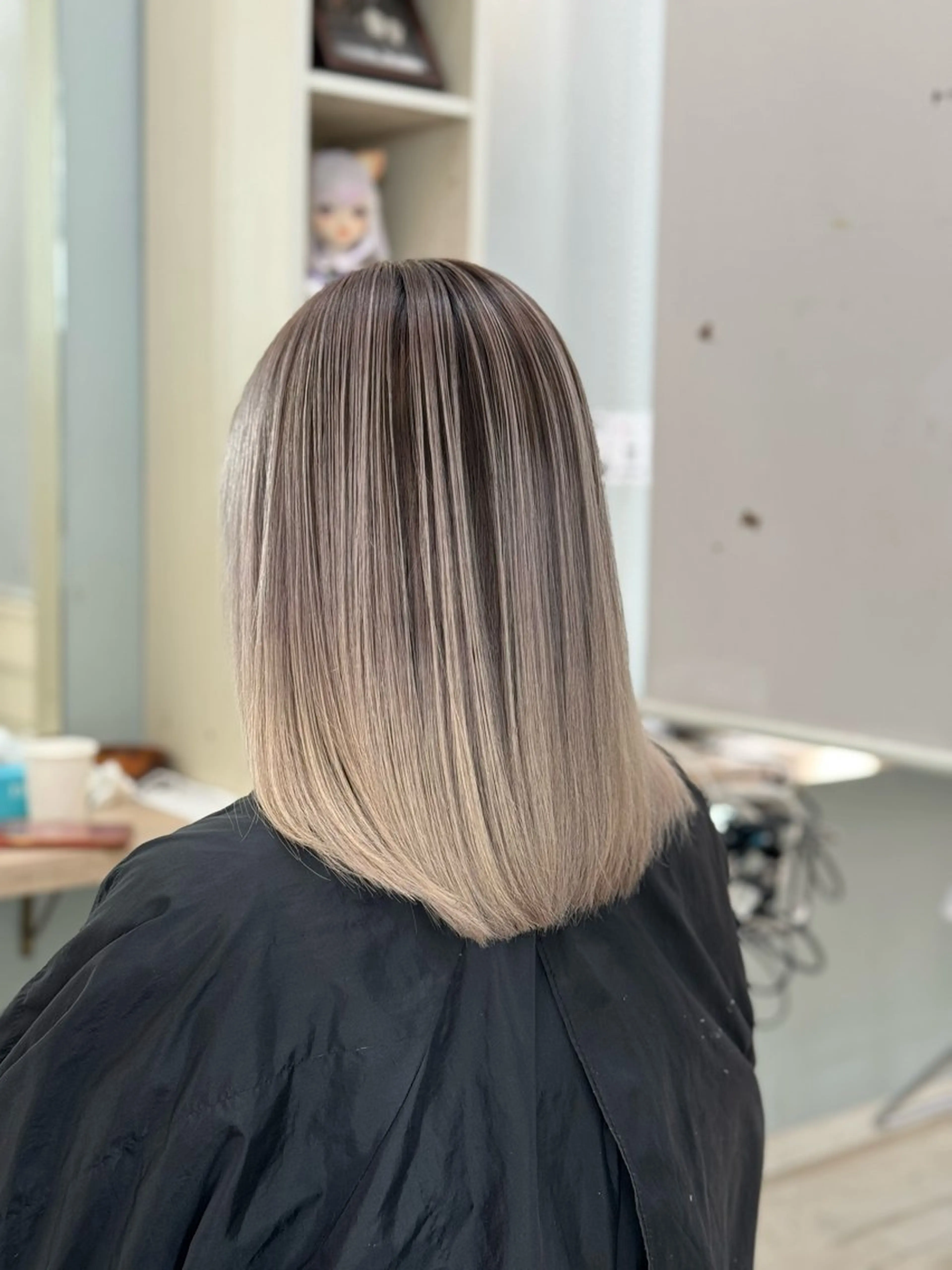 ミディアム カット ヘアカラー Maison所属・Maison 加部のヘアスタイル