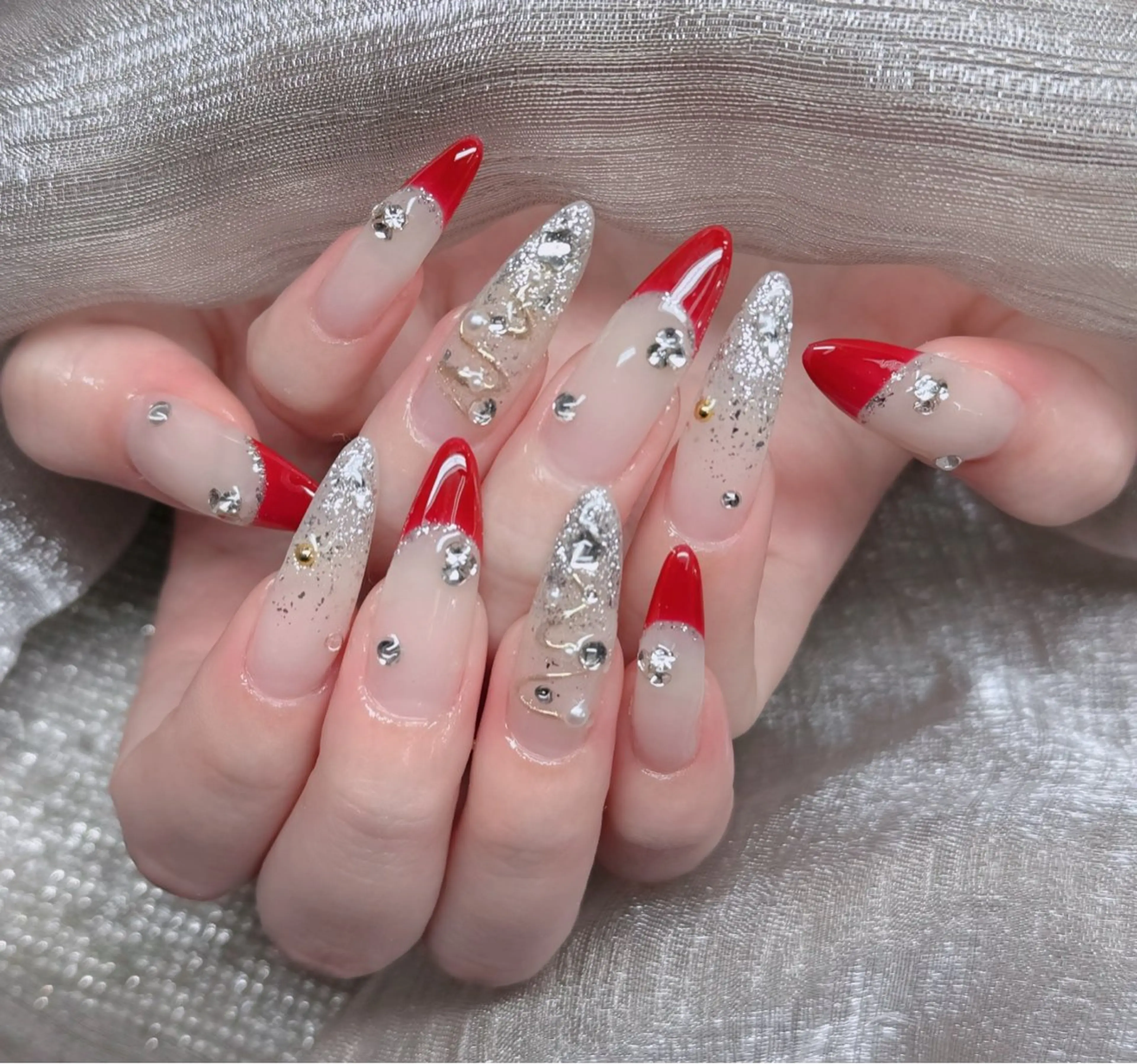 ネイル フレンチネイル ジェルネイル ガラスフレンチ ハロウィン ハート ハンドネイル H.baby Nail Salonのネイルデザイン