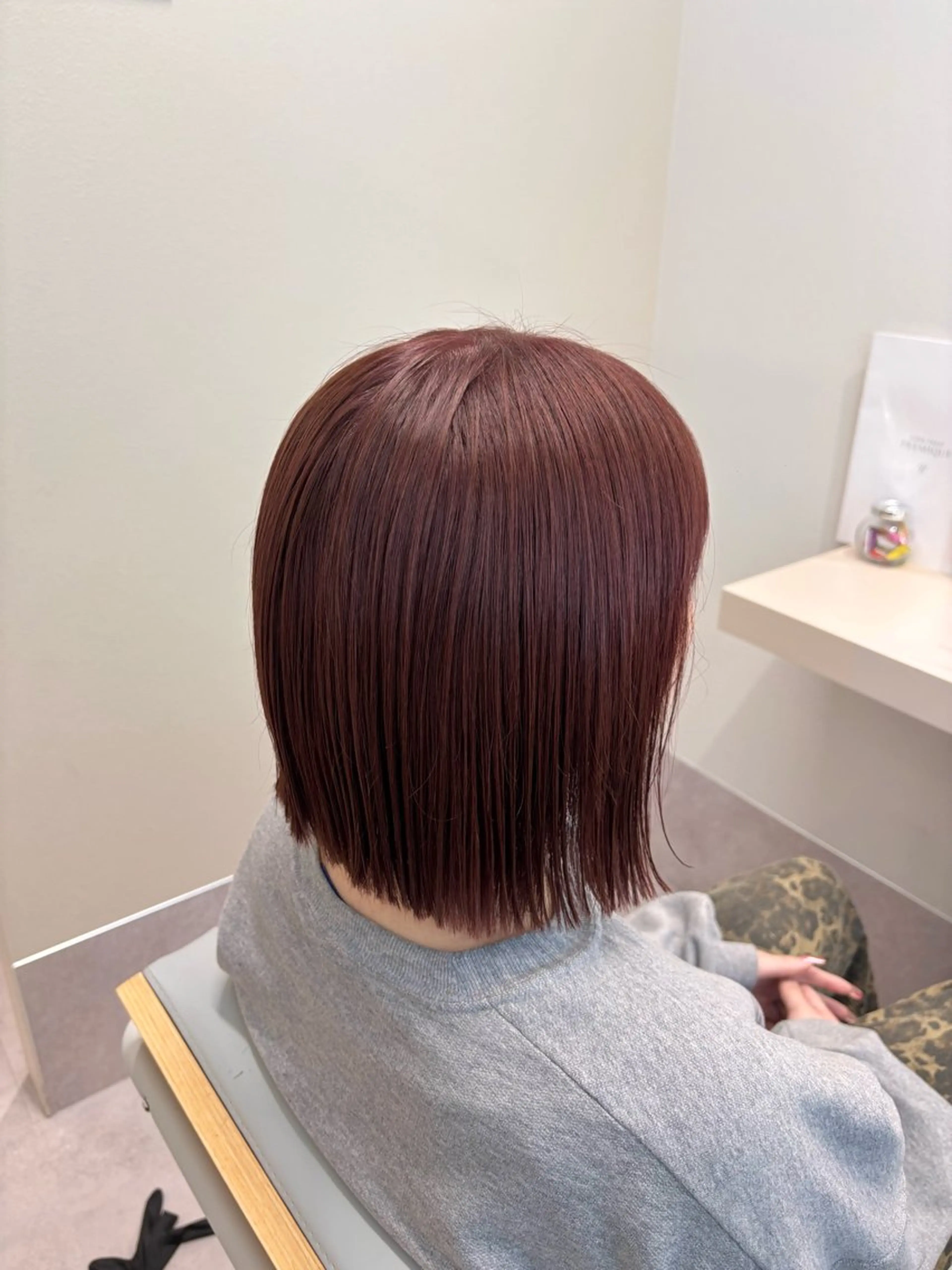 ショート カラー レッドカラー ボブ カット ヘアカラー トリートメント 大山 真衣のヘアスタイル