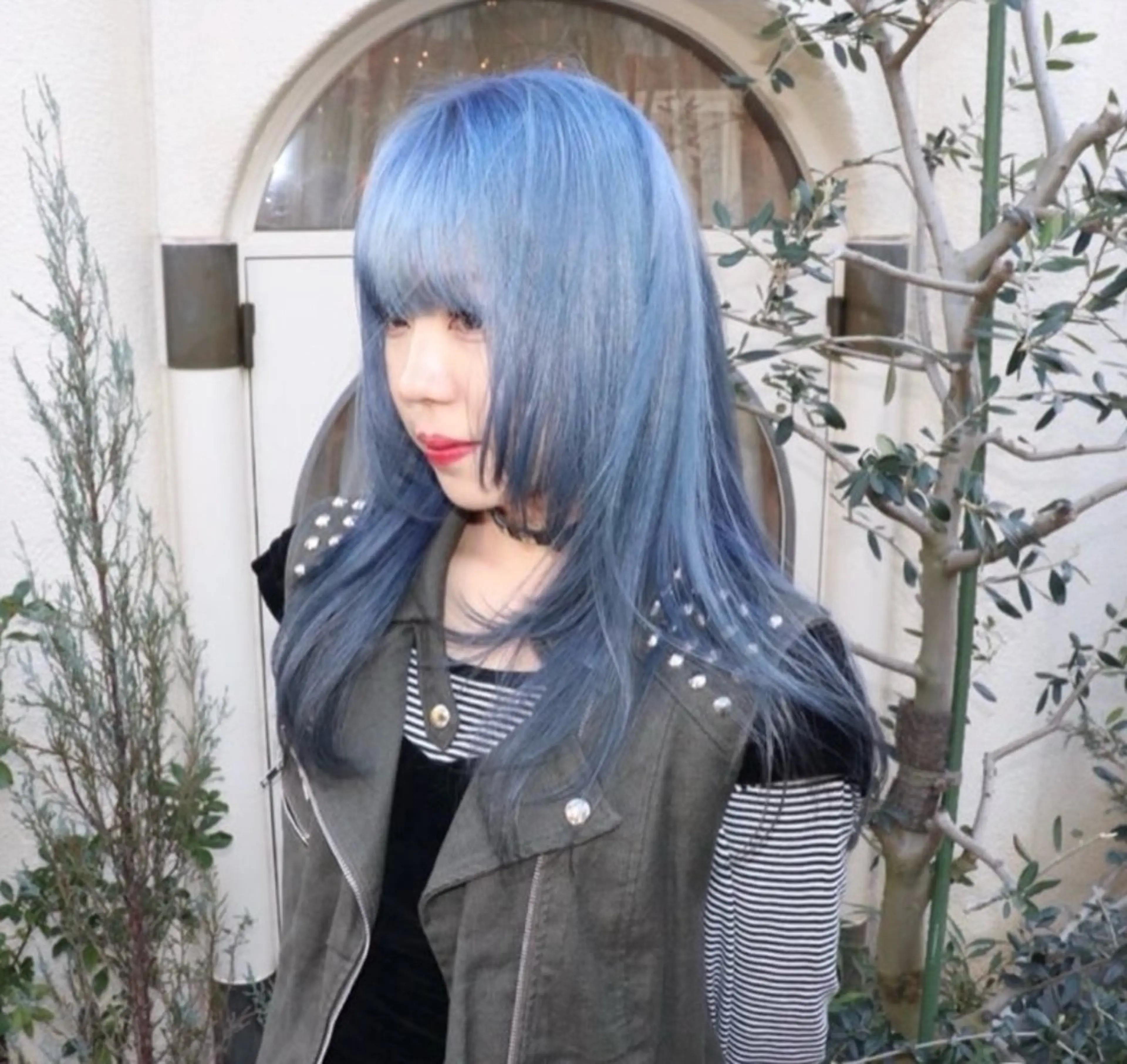 カラー Mikoto /透明感カラーのヘアスタイル