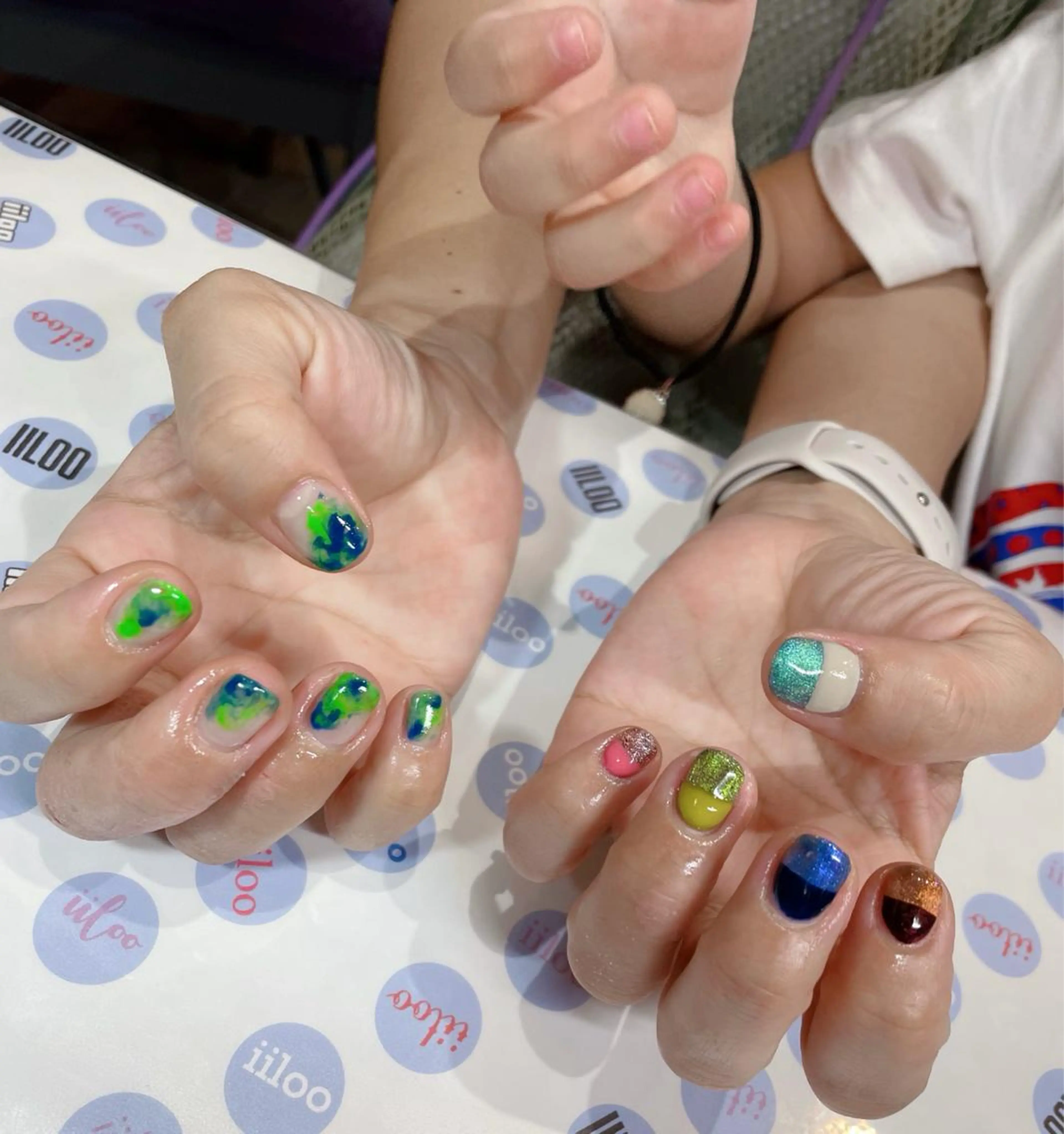 ネイル iiloo aromaworksのネイルデザイン