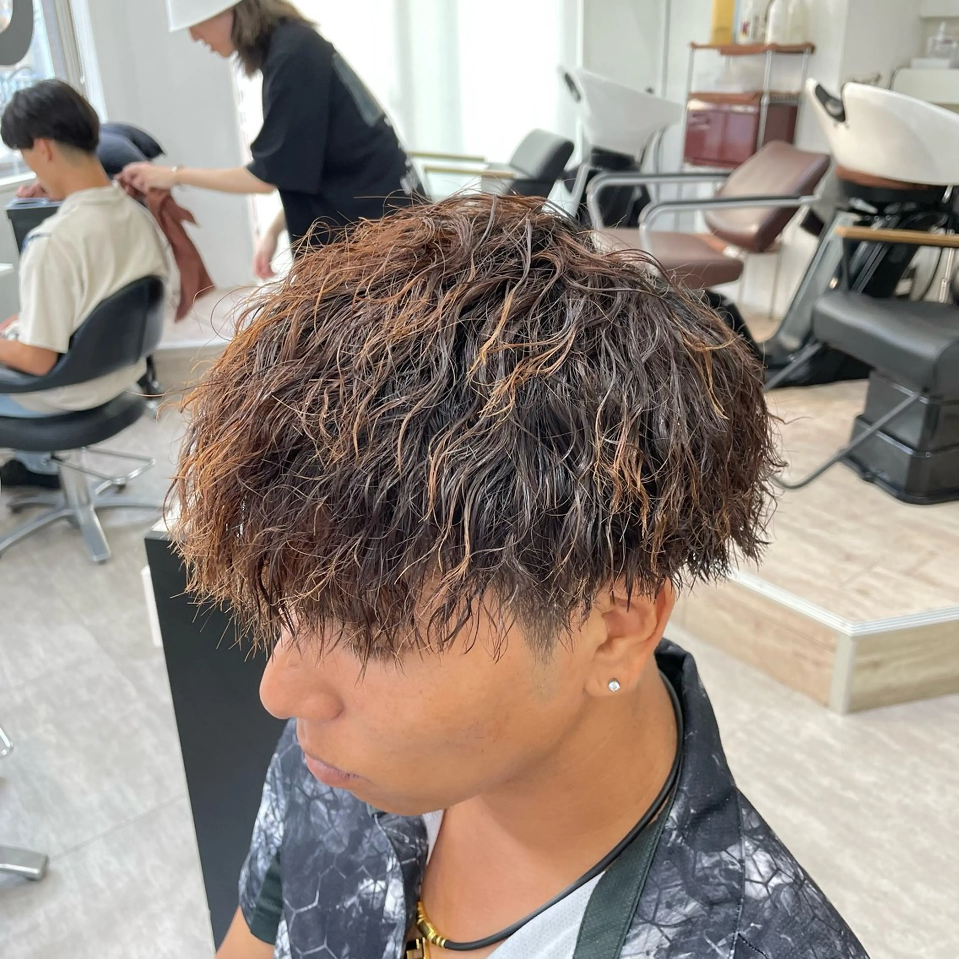 パーマ メンズ STUGS BARBERSHOP ByDAMDEE TOKYO 上野御徒町所属・メンズ専門💈 伊藤輝のヘアスタイル
