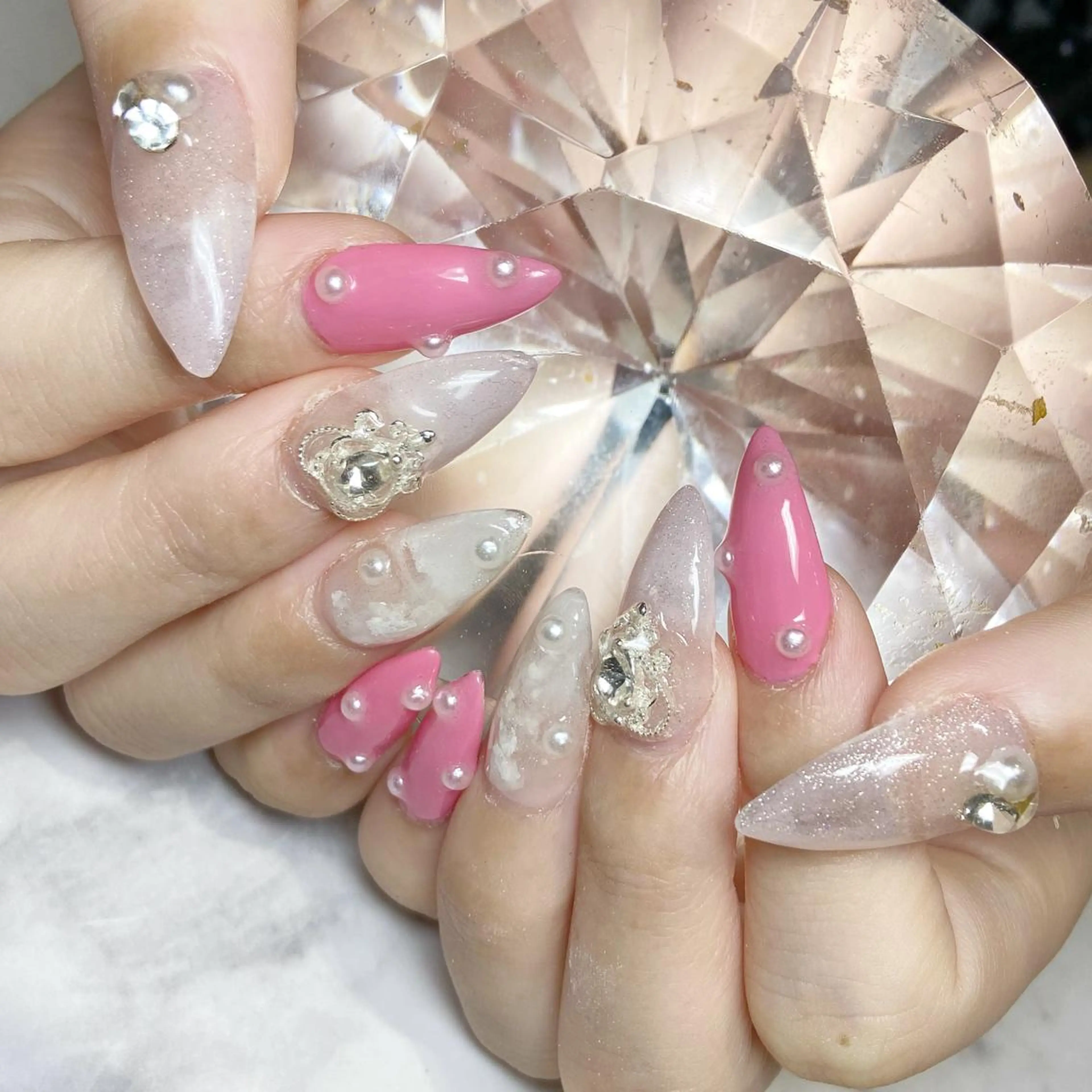 ネイル ハンドネイル YUN 💅のネイルデザイン