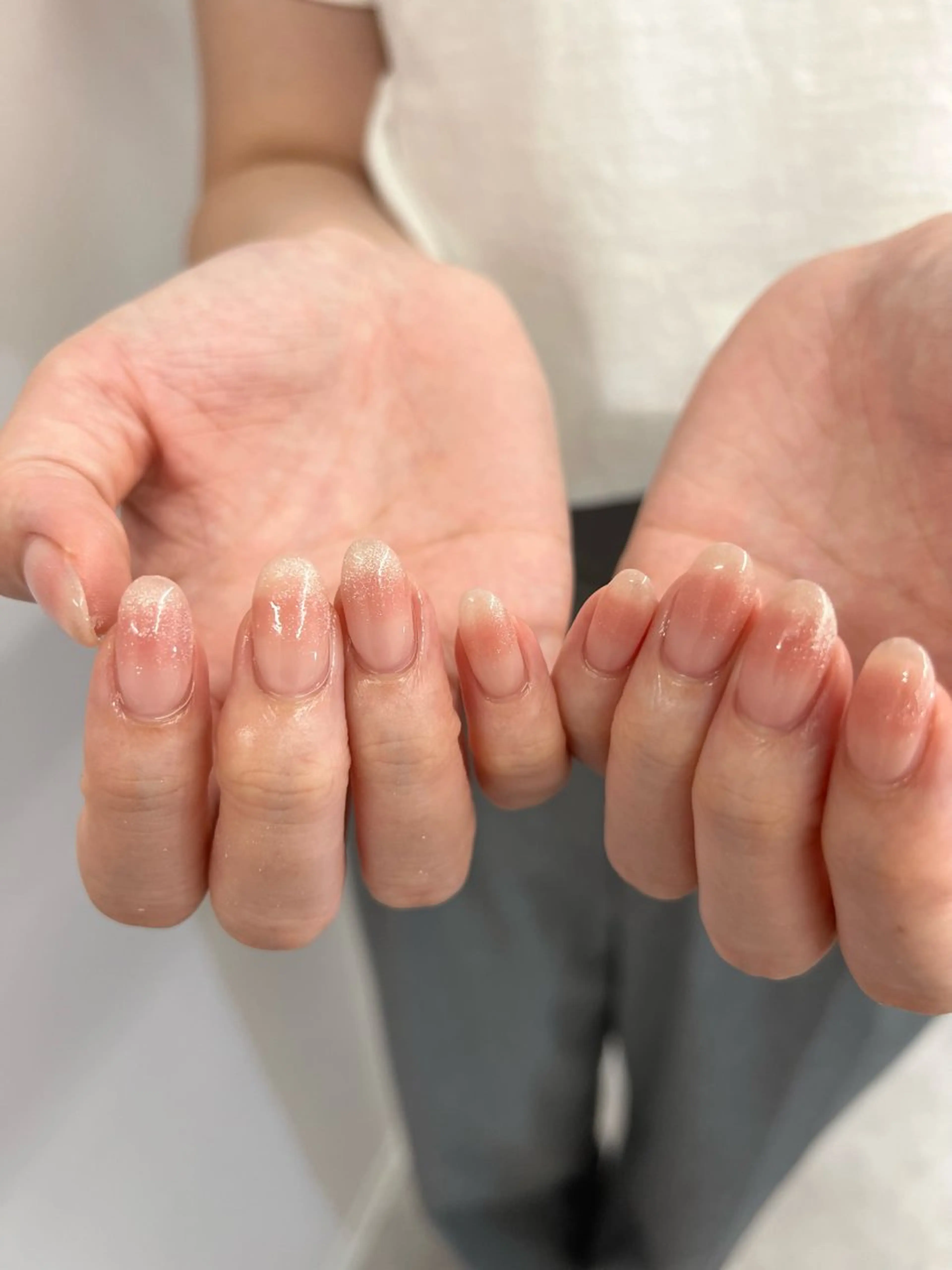 ネイル チークネイル ジェルネイル 韓国ネイル マグネットネイル ニュアンスネイル ハンドネイル ハンドケア Bana_ Nailのネイルデザイン