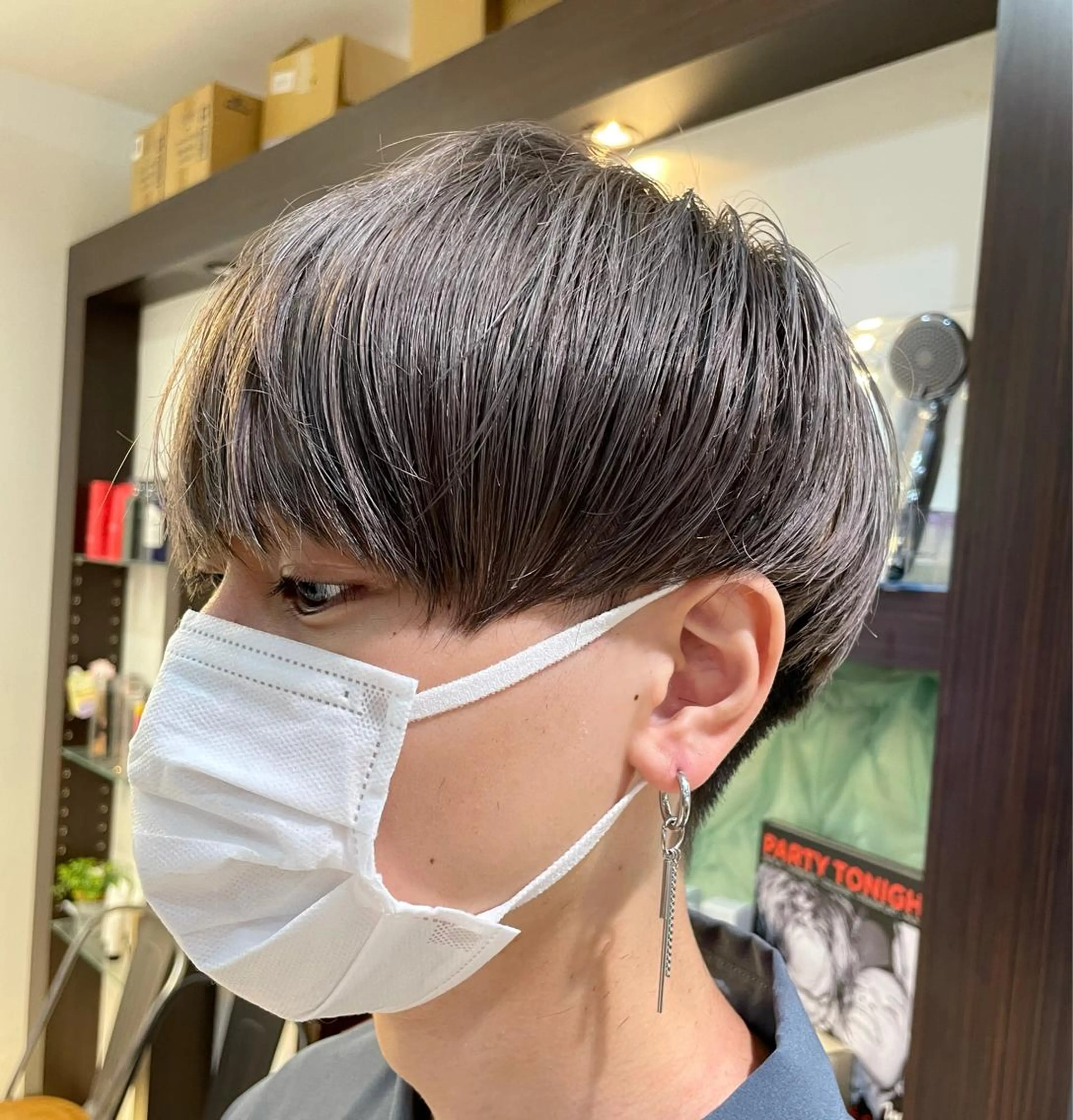 カラー メンズ マッシュ アッシュ シルバー シルバーアッシュ ヘアカラー メンズ指名no'1 佐藤　亘のヘアスタイル
