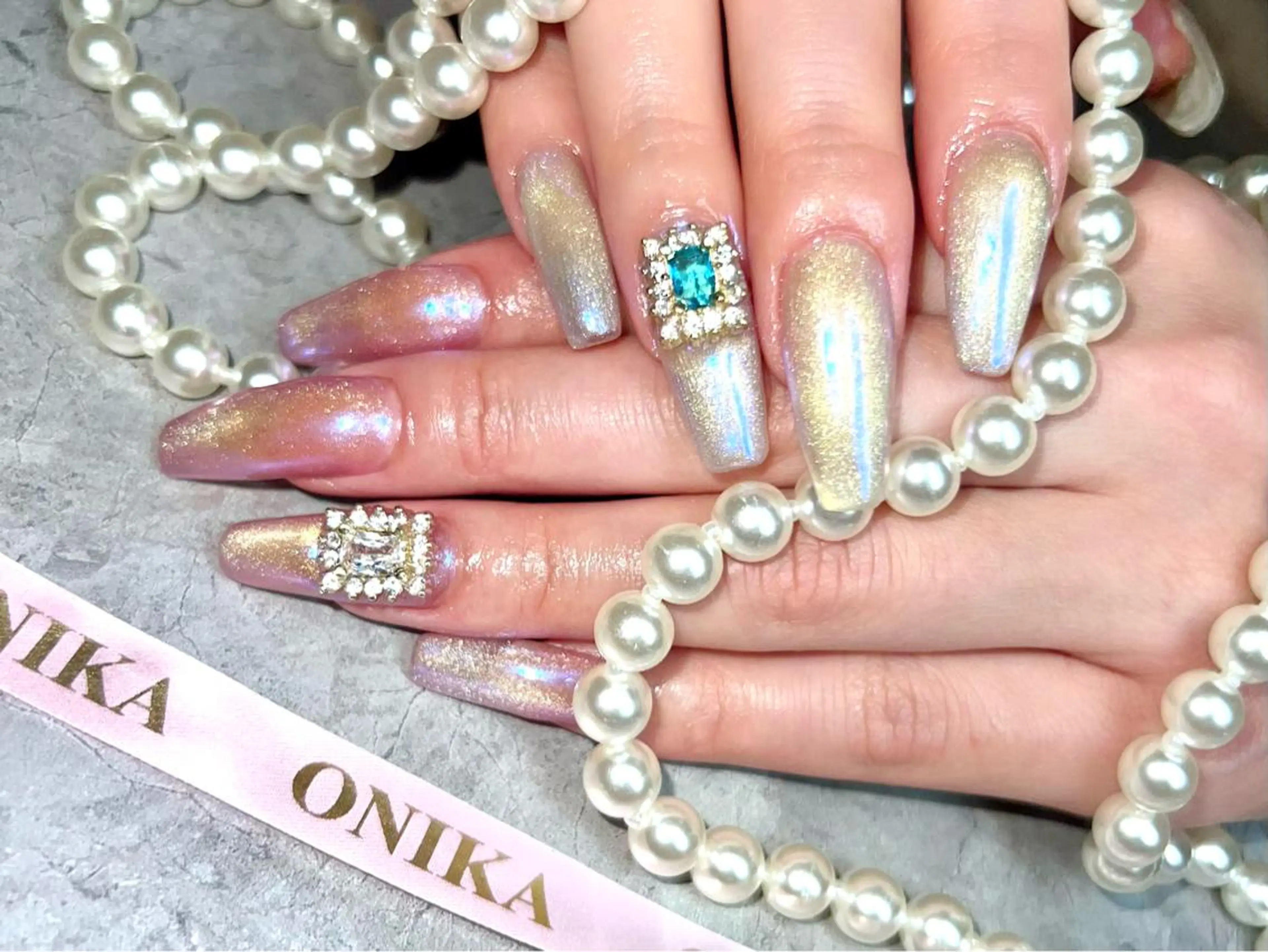 ミディアム ONIKA Nail 青山通り店所属・ONIKA Nail 表参道A4🦋2分のネイルデザイン