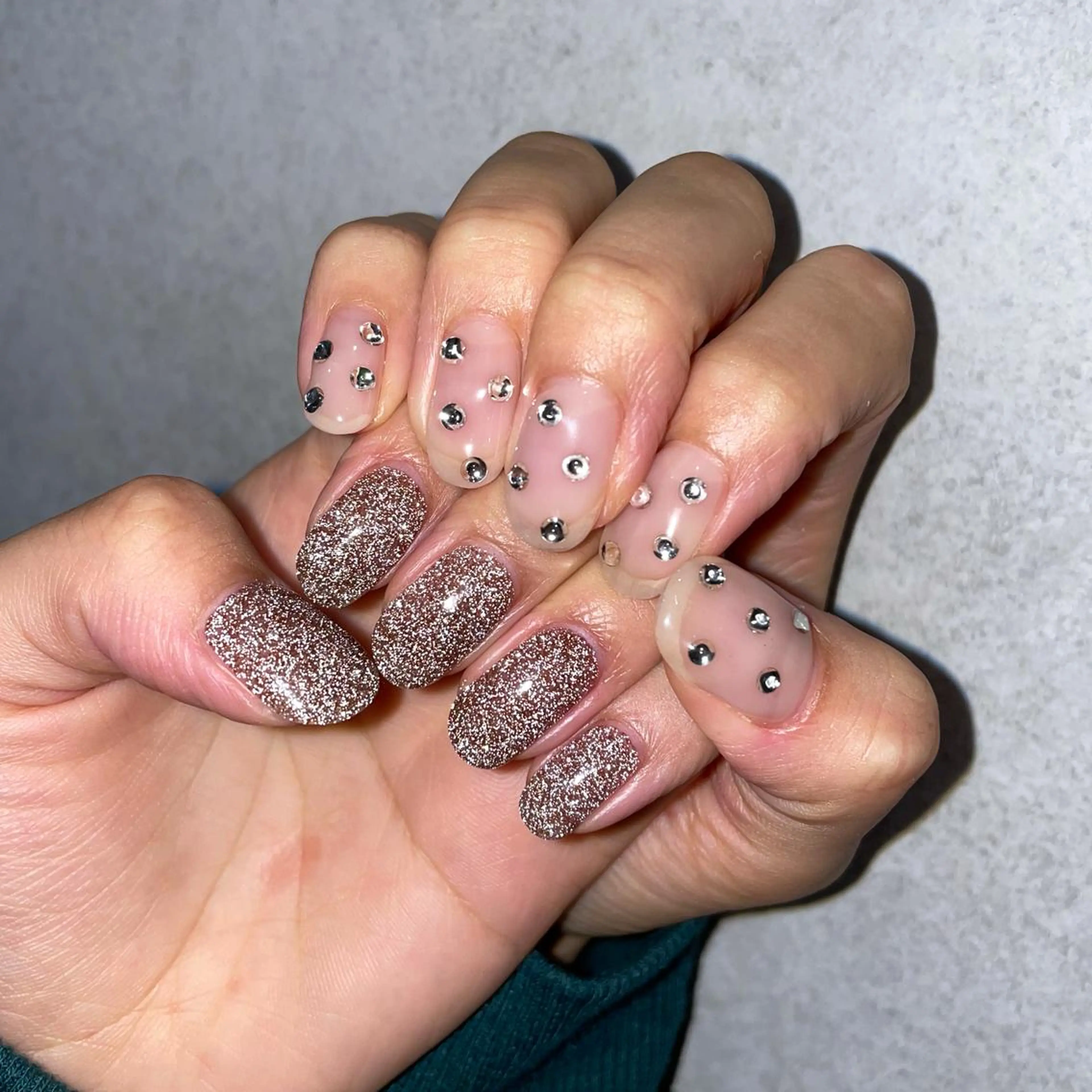 ネイル ハンドネイル amiLe 🎀yuunaのネイルデザイン