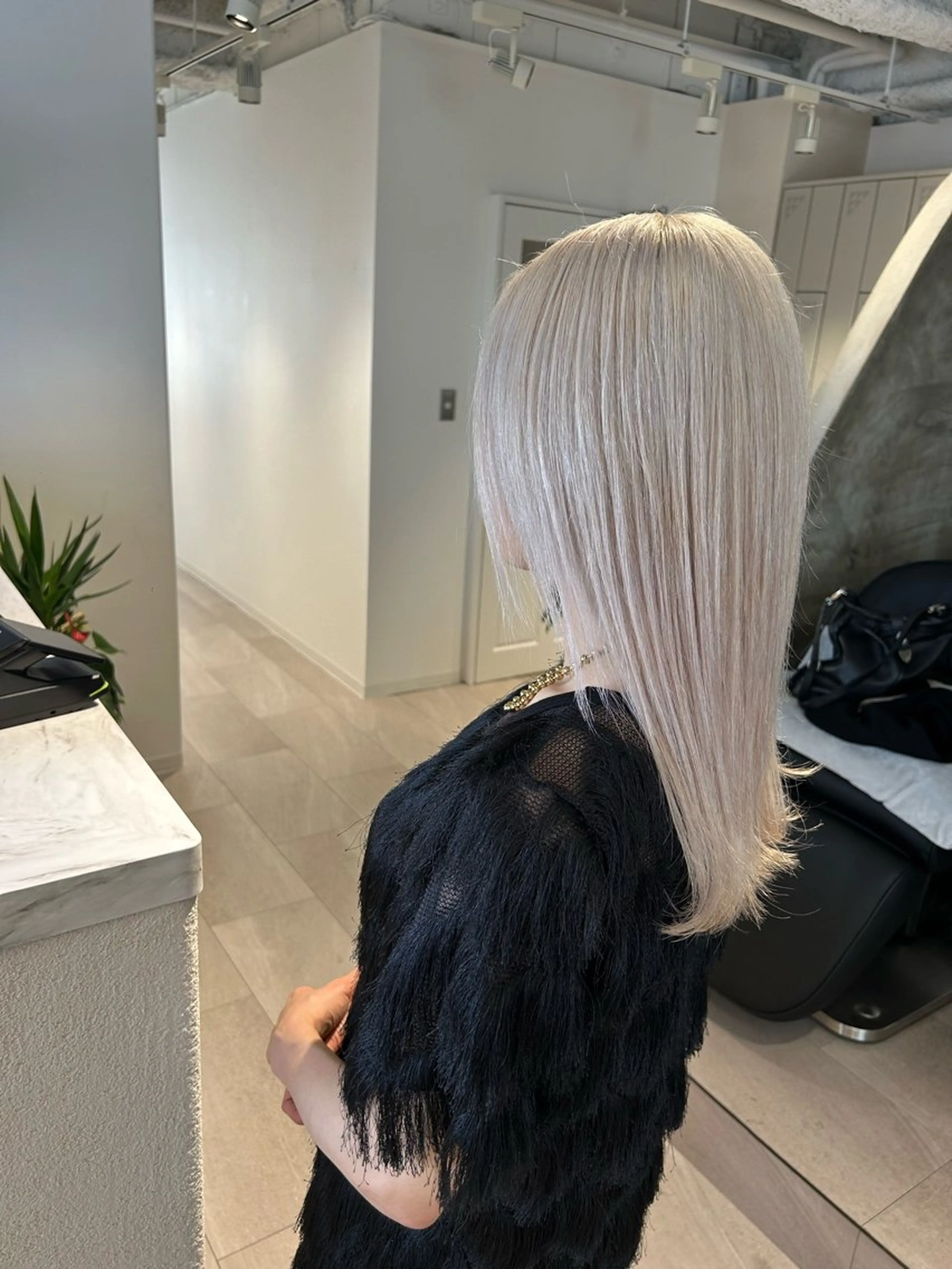 ハイブリーチトリプルカラー【ケアブリーチ2回】+カラーの写真