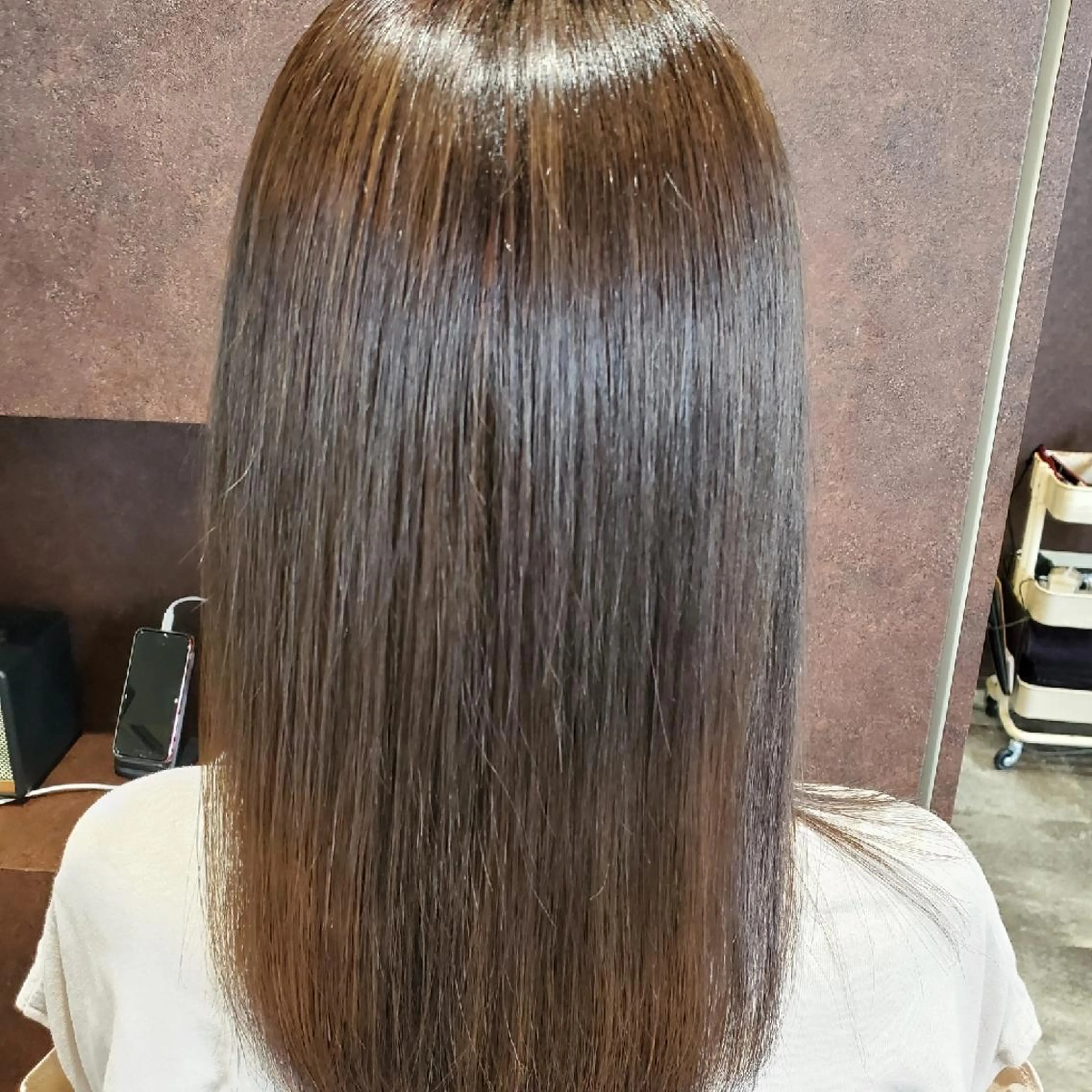 ロング カラー アッシュ ハイトーンカラー 髪質改善 トリートメント LORE　minatomirai所属・takeuchi 🐒のヘアスタイル
