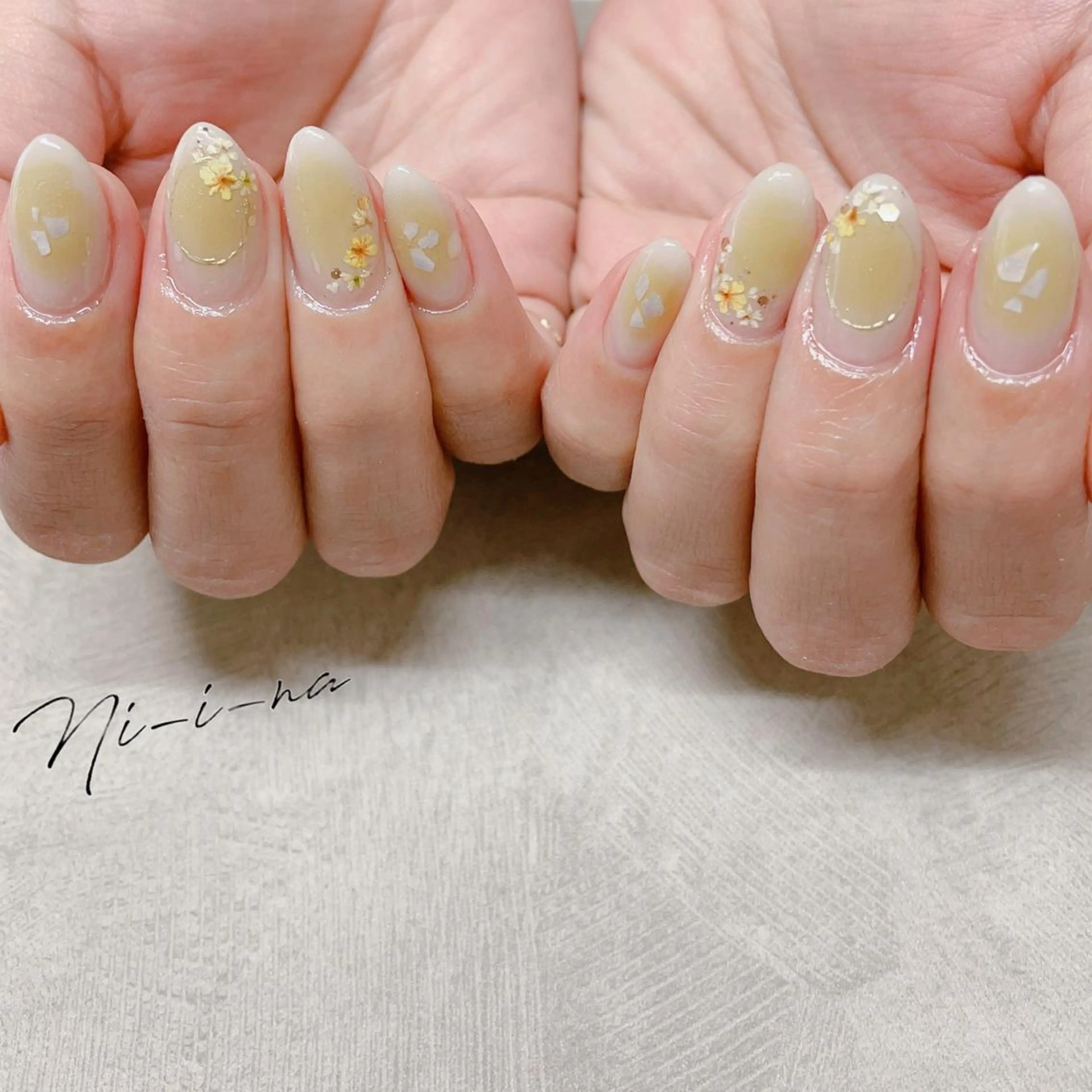 ネイル チークネイル ハンドネイル nail salon Ni-i-naのネイルデザイン
