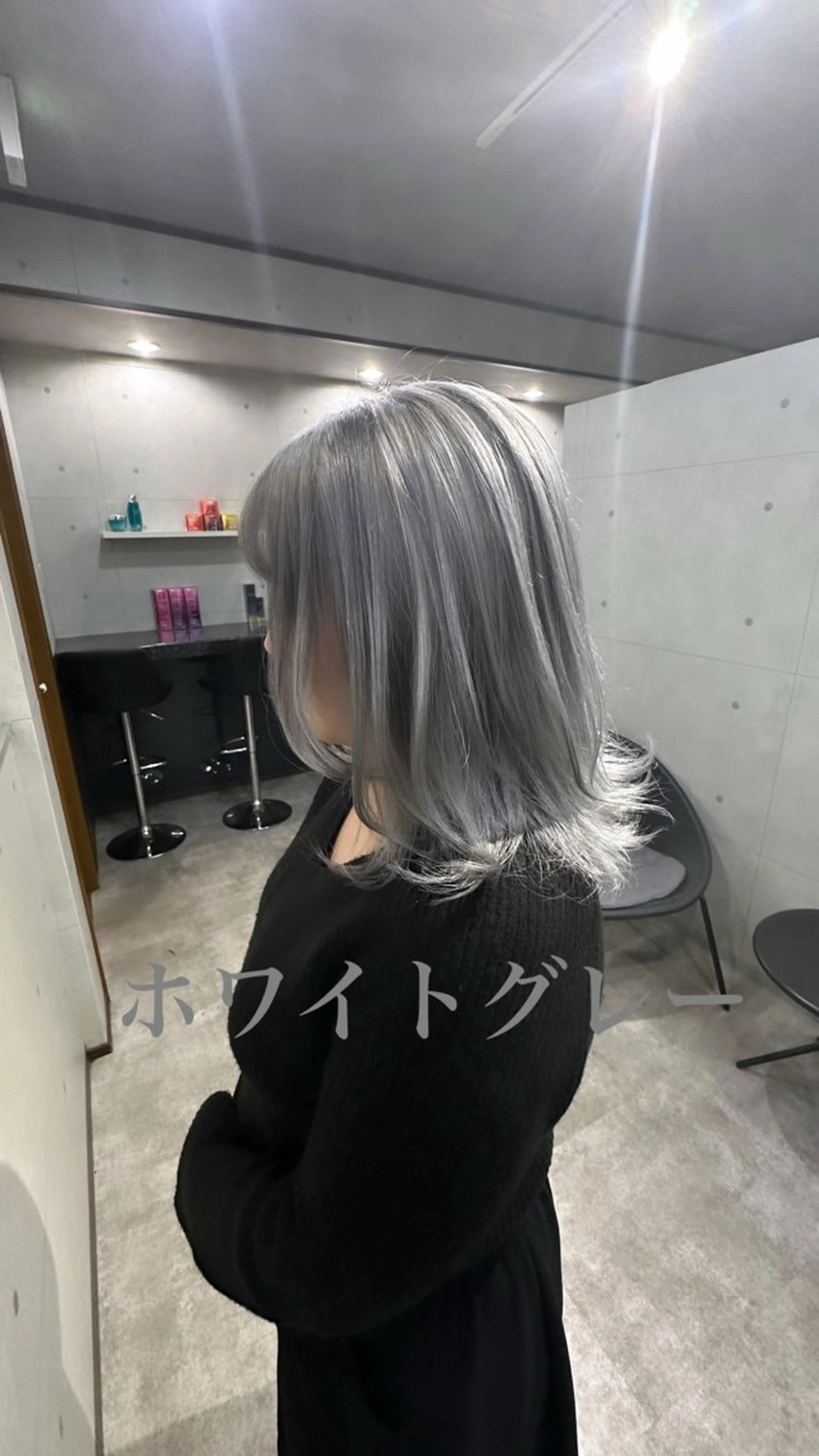 セミロング 外国人風カラー ハイライト レイヤーカット REVE所属・馬場  麻応のヘアスタイル