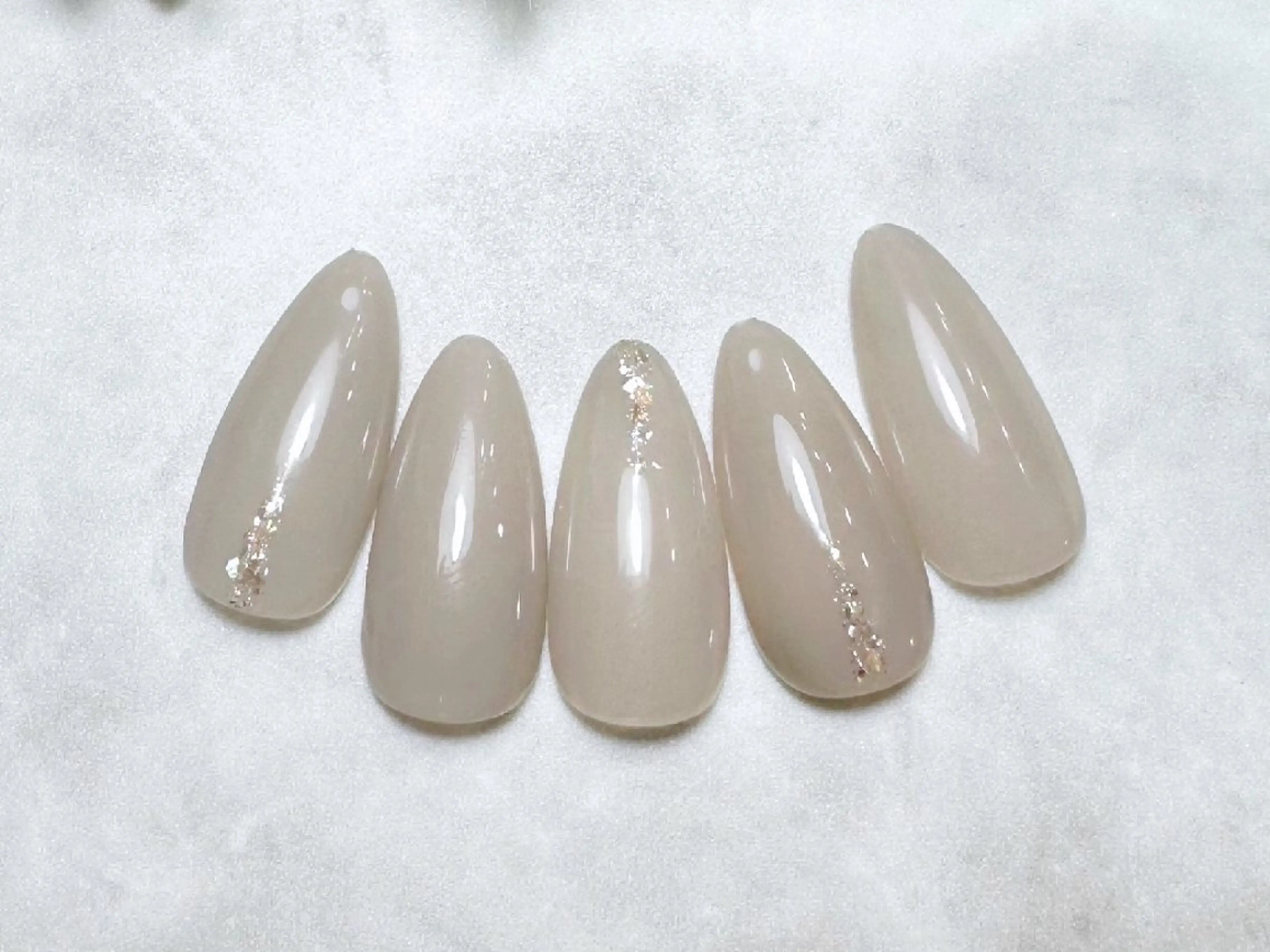 ネイル アートネイル フレンチネイル ジェルネイル ガラスフレンチ ハート ハンドネイル Nailsalon Merci東中野のネイルデザイン