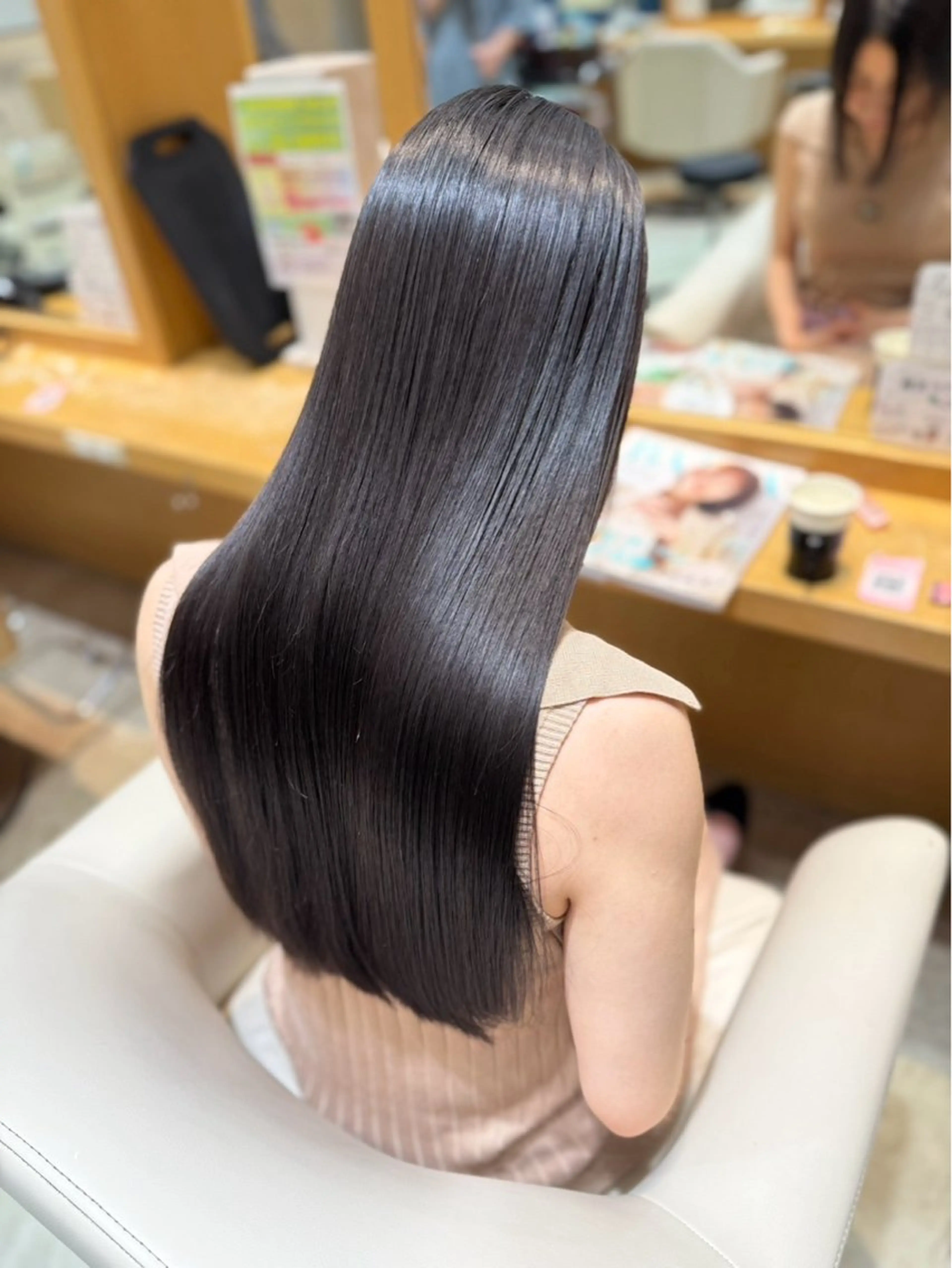 ロング 山口 萌々子のヘアスタイル