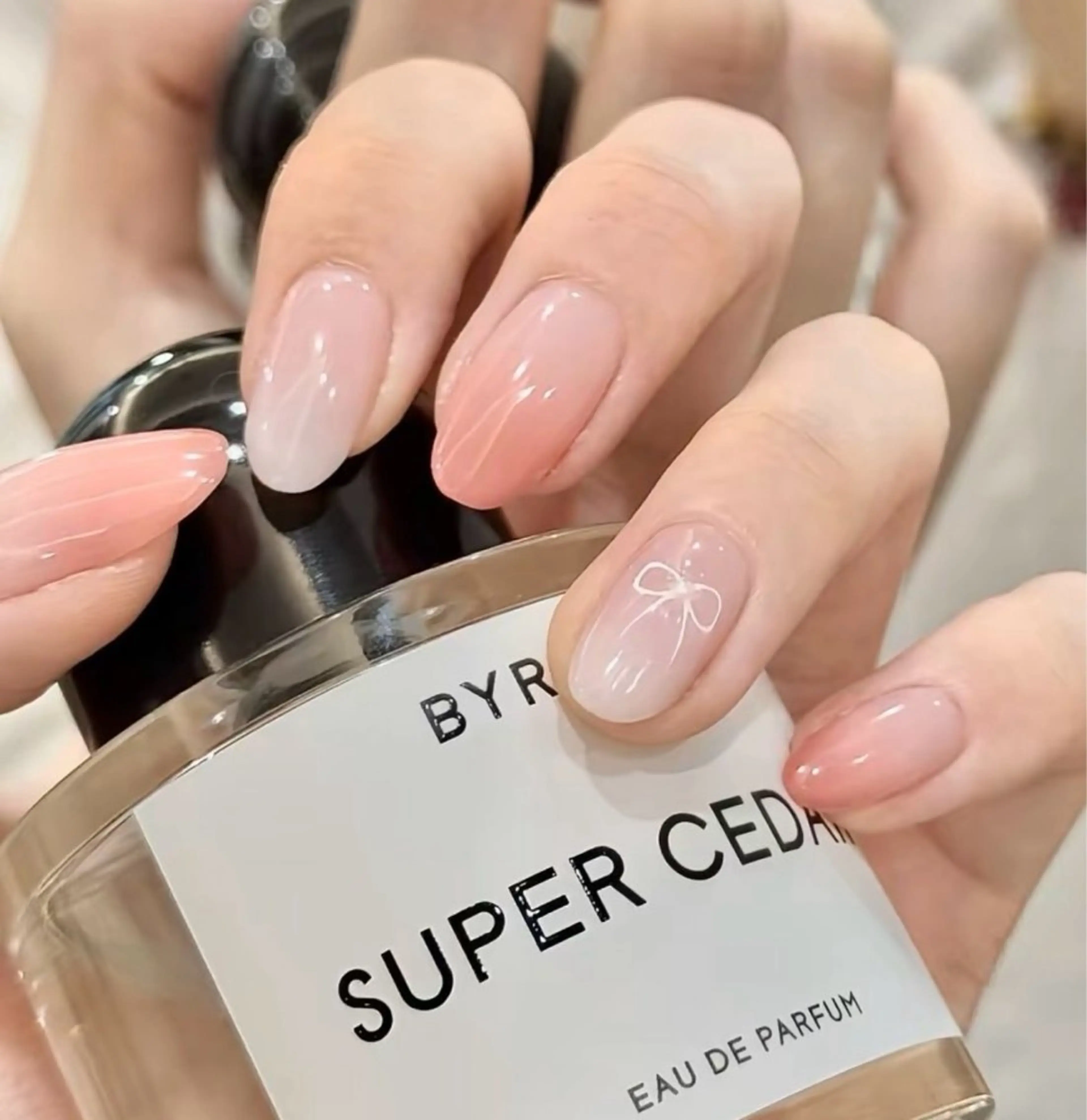 ネイル アートネイル フレンチネイル ジェルネイル ニュアンスネイル オフィスネイル ハンドネイル Ryunail所属・Ryu Nail Shinokuboのネイルデザイン