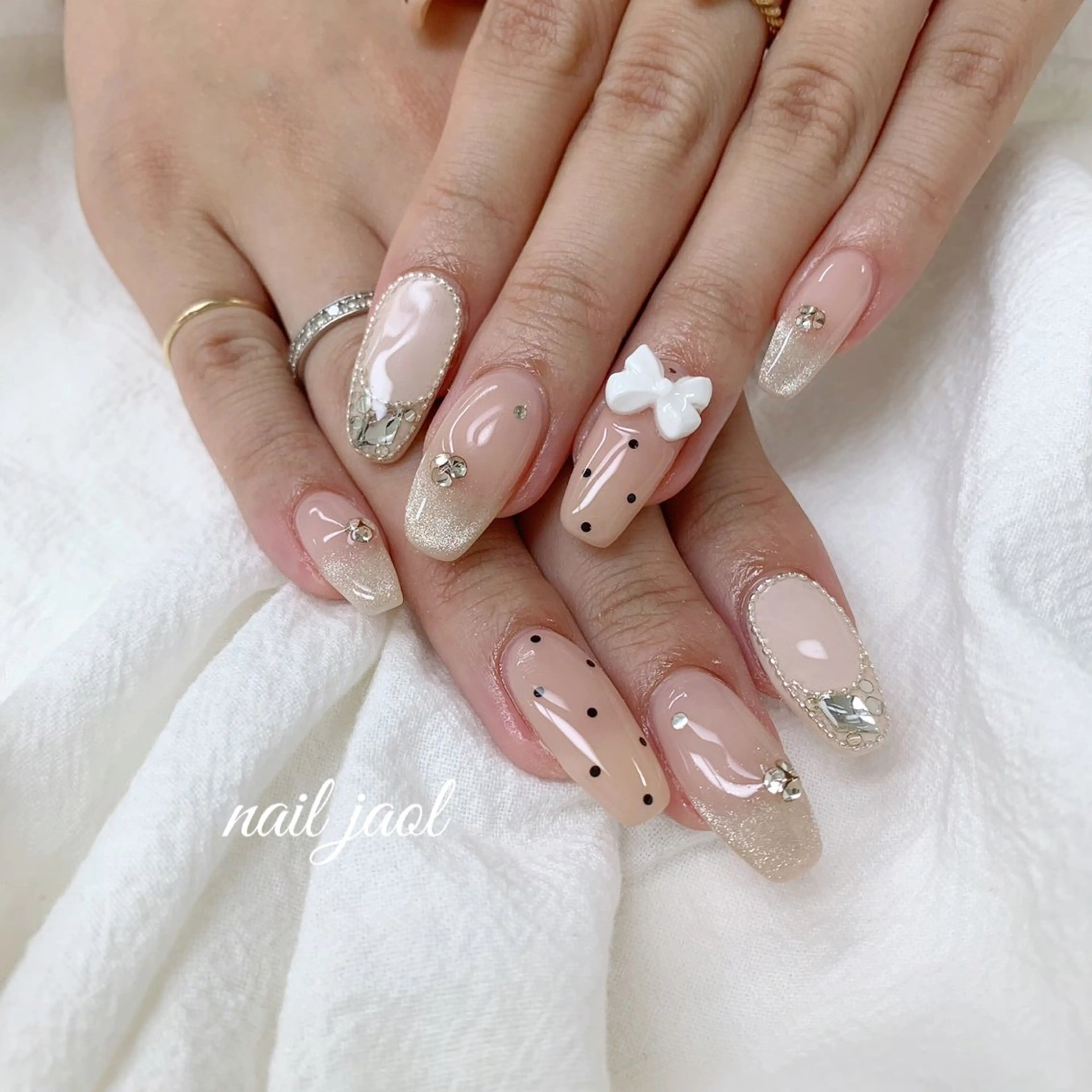 セミロング nail jaol池袋店所属・ネイルJaol 池袋のネイルデザイン