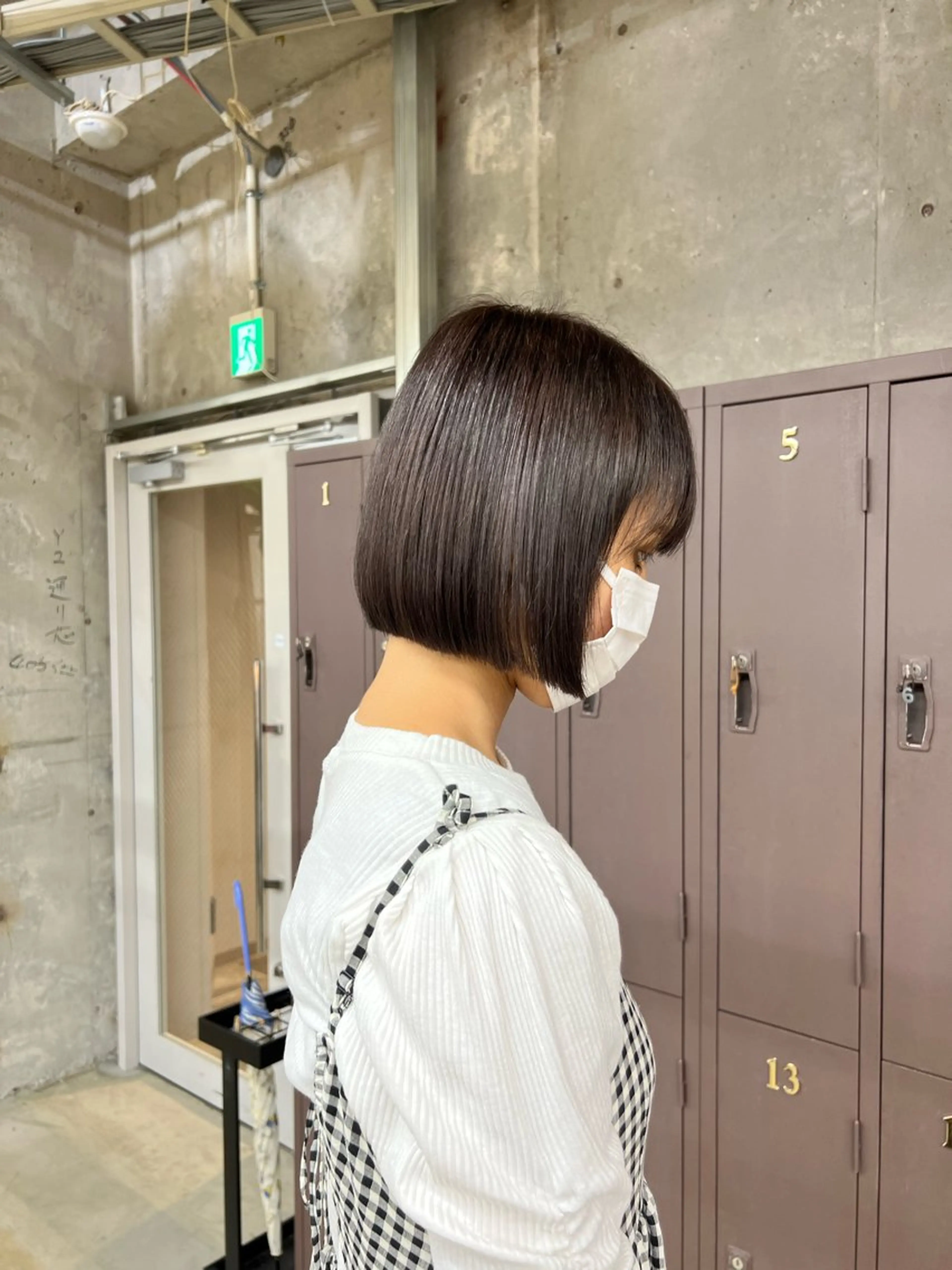 カラー 切りっぱなしボブ グレージュ ラベンダーカラー ラベンダーグレージュ ラベンダーグレー era所属・azumi/ボブ/暖 色/オリーブ/縮毛のヘアスタイル