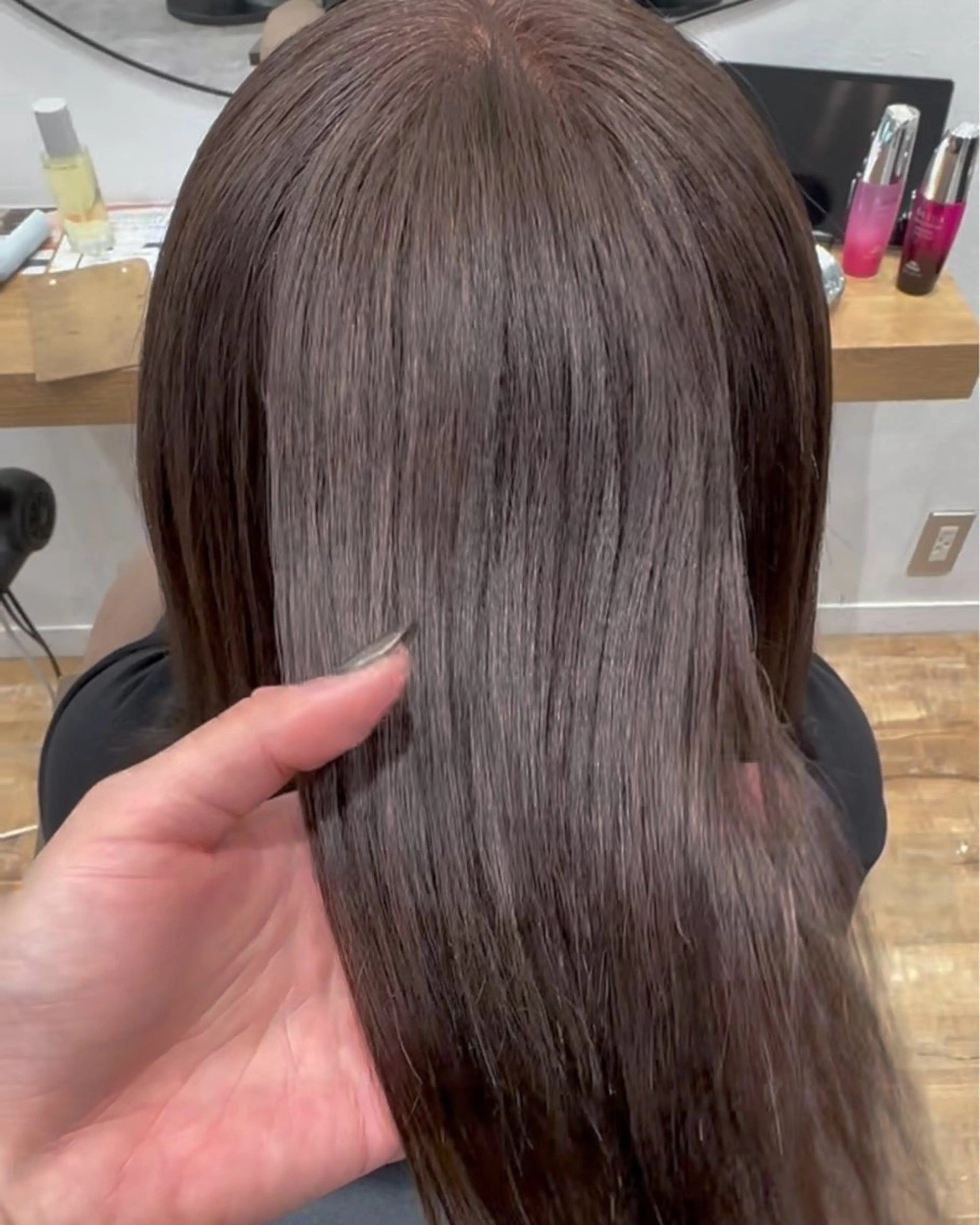 セミロング ヘアカラー トリートメント 透明感イルミナカラー /寒色/MOMOKAのヘアスタイル