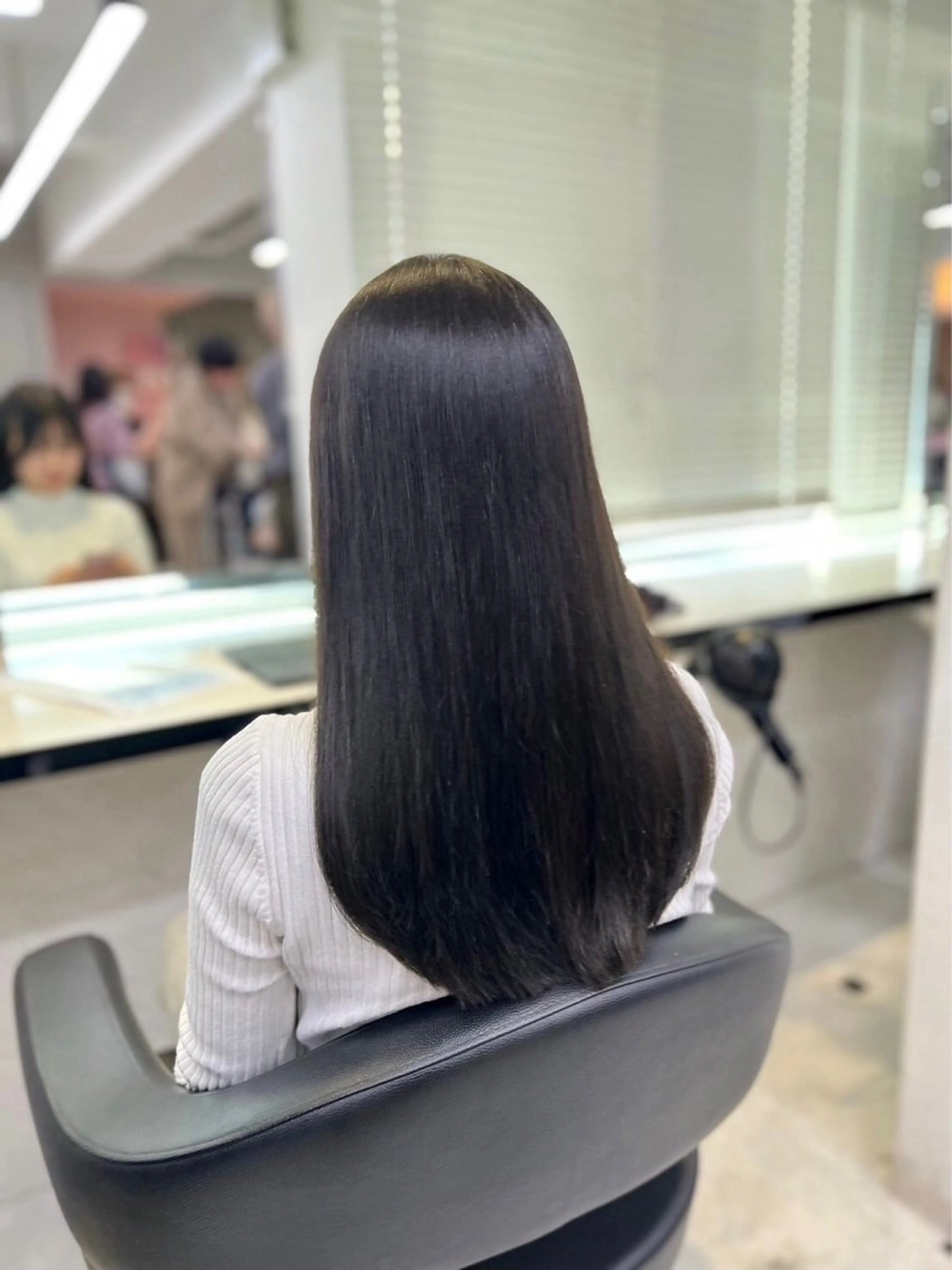 ロング カラー 🇰🇷韓国っぽ 透明感🇰🇷胡海のヘアスタイル