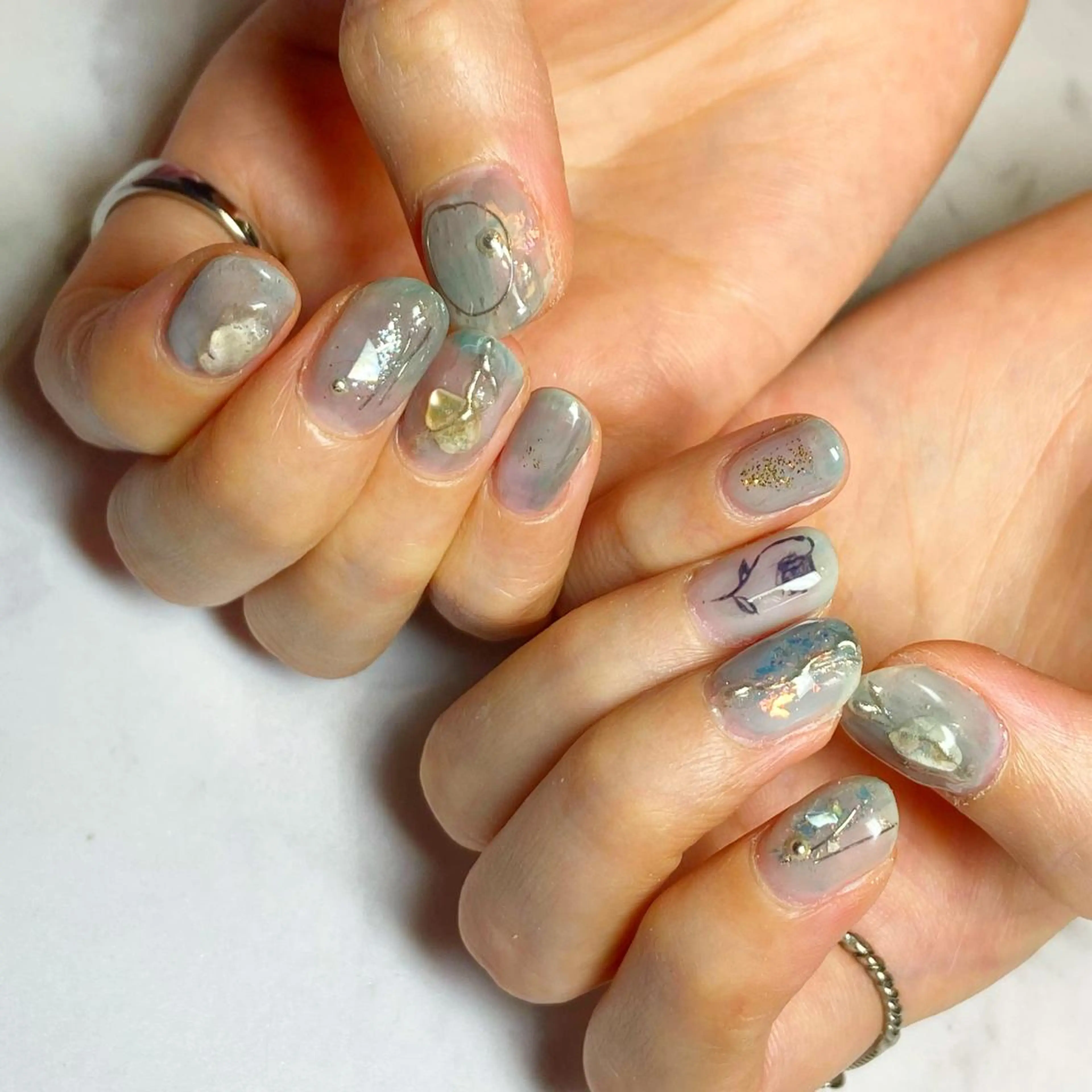ネイル ハンドネイル YUN 💅のネイルデザイン