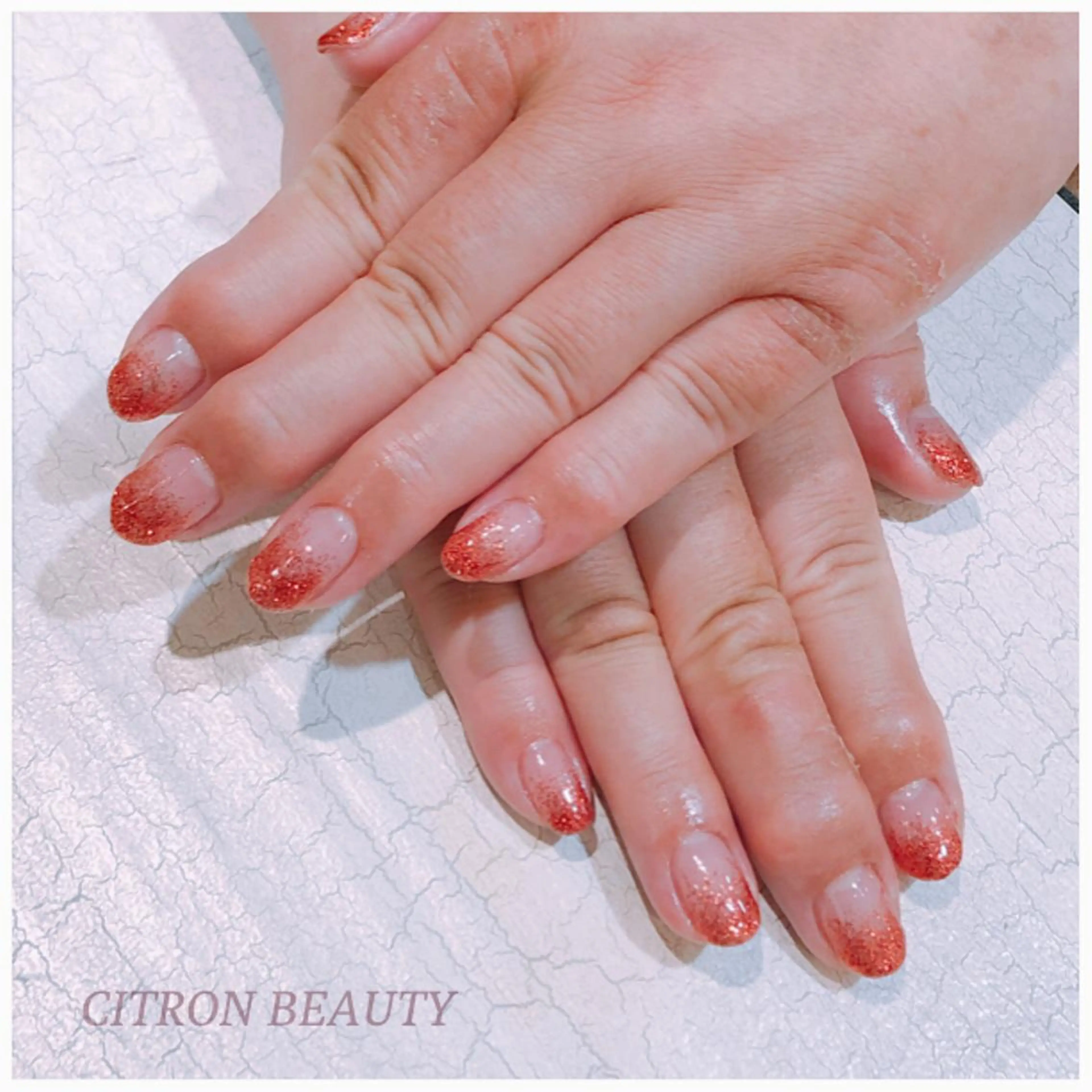 ネイル グラデーション ラメ(グリッター) ラメグラデーション ハンドネイル CITRON NAIL💅冨田のネイルデザイン
