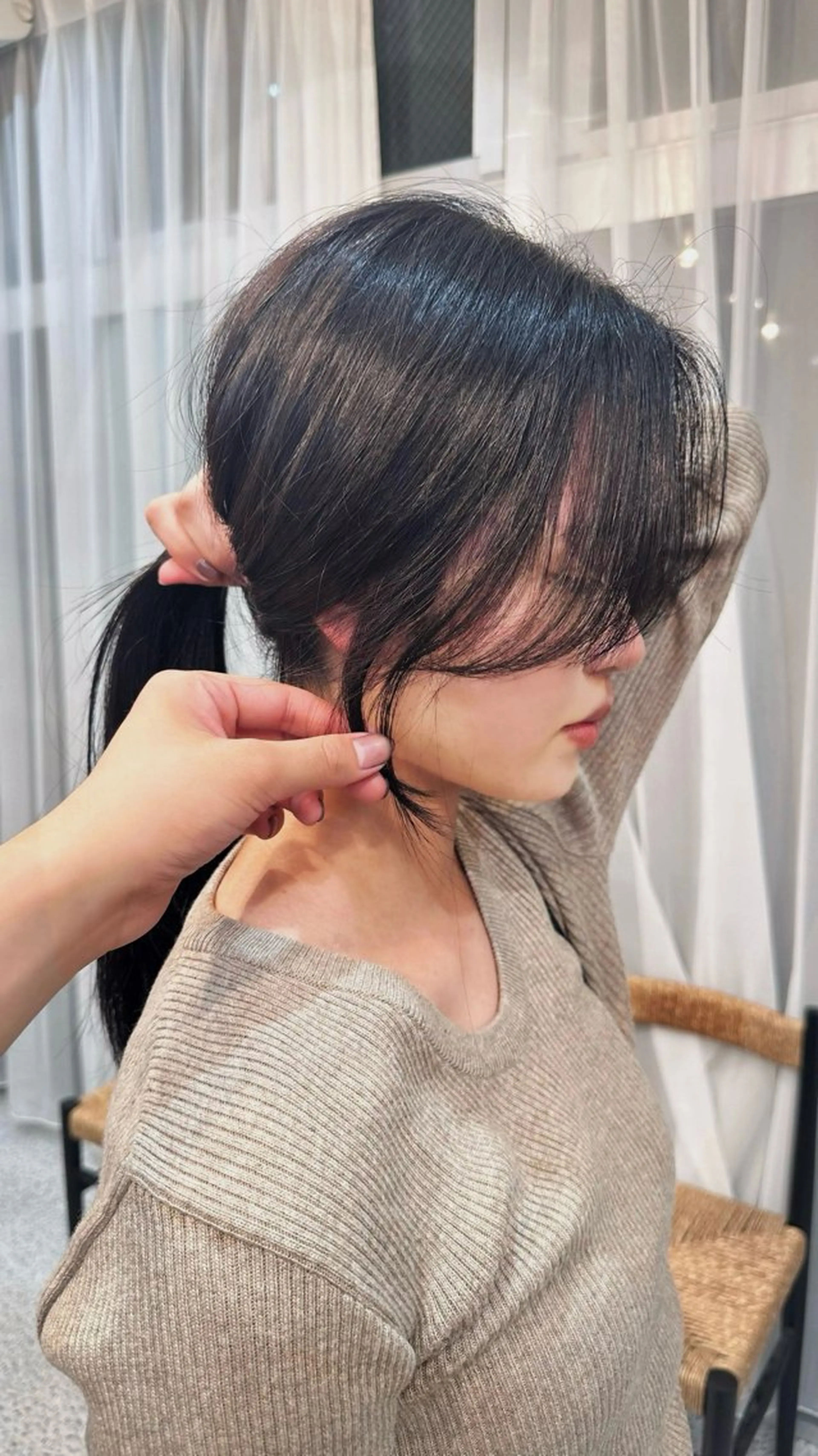 顔まわりカット　顔まわりレイヤー　シャンプーなしの写真